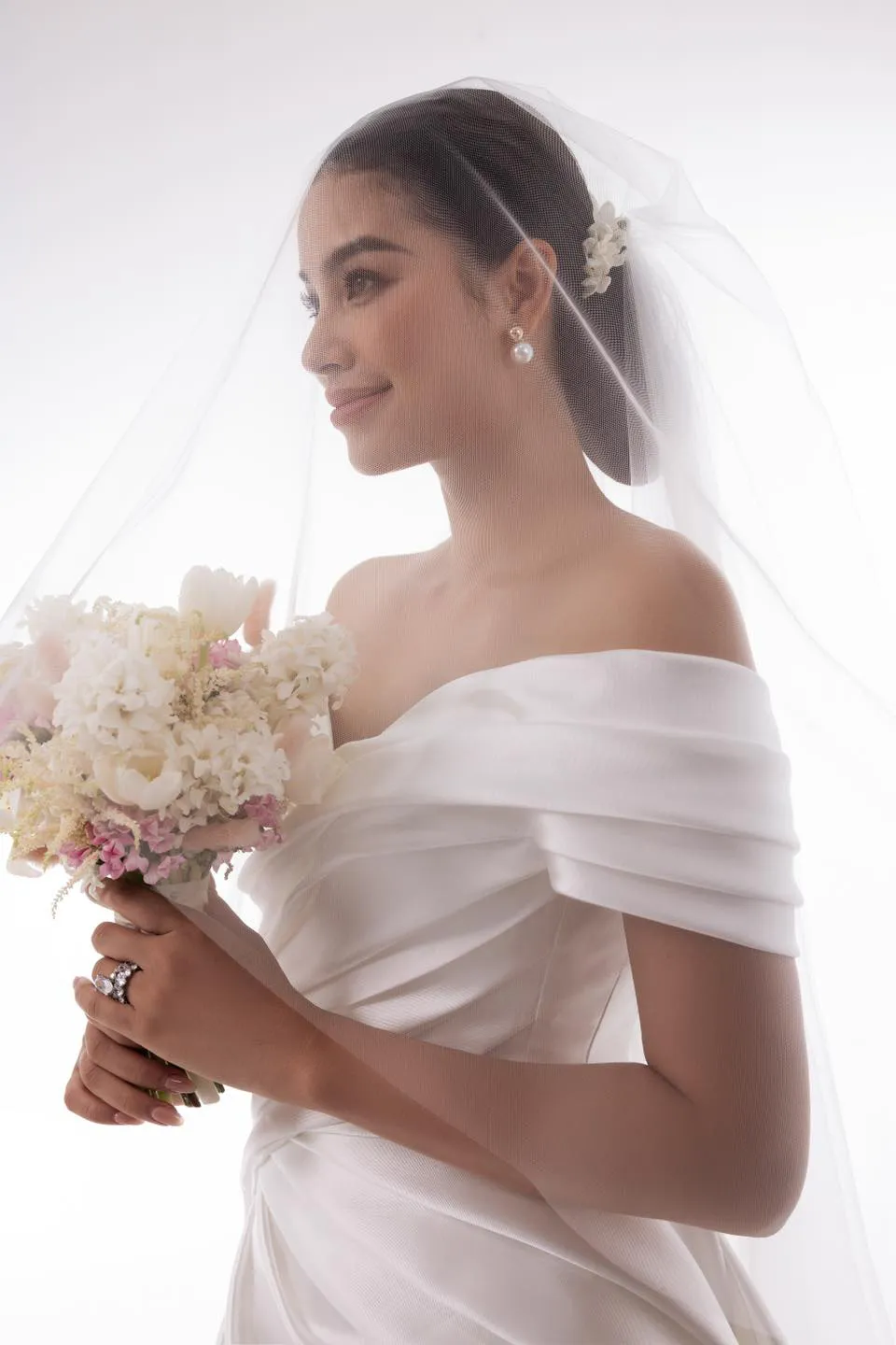 pham-huong-to-chuc-dam-cuoi-2