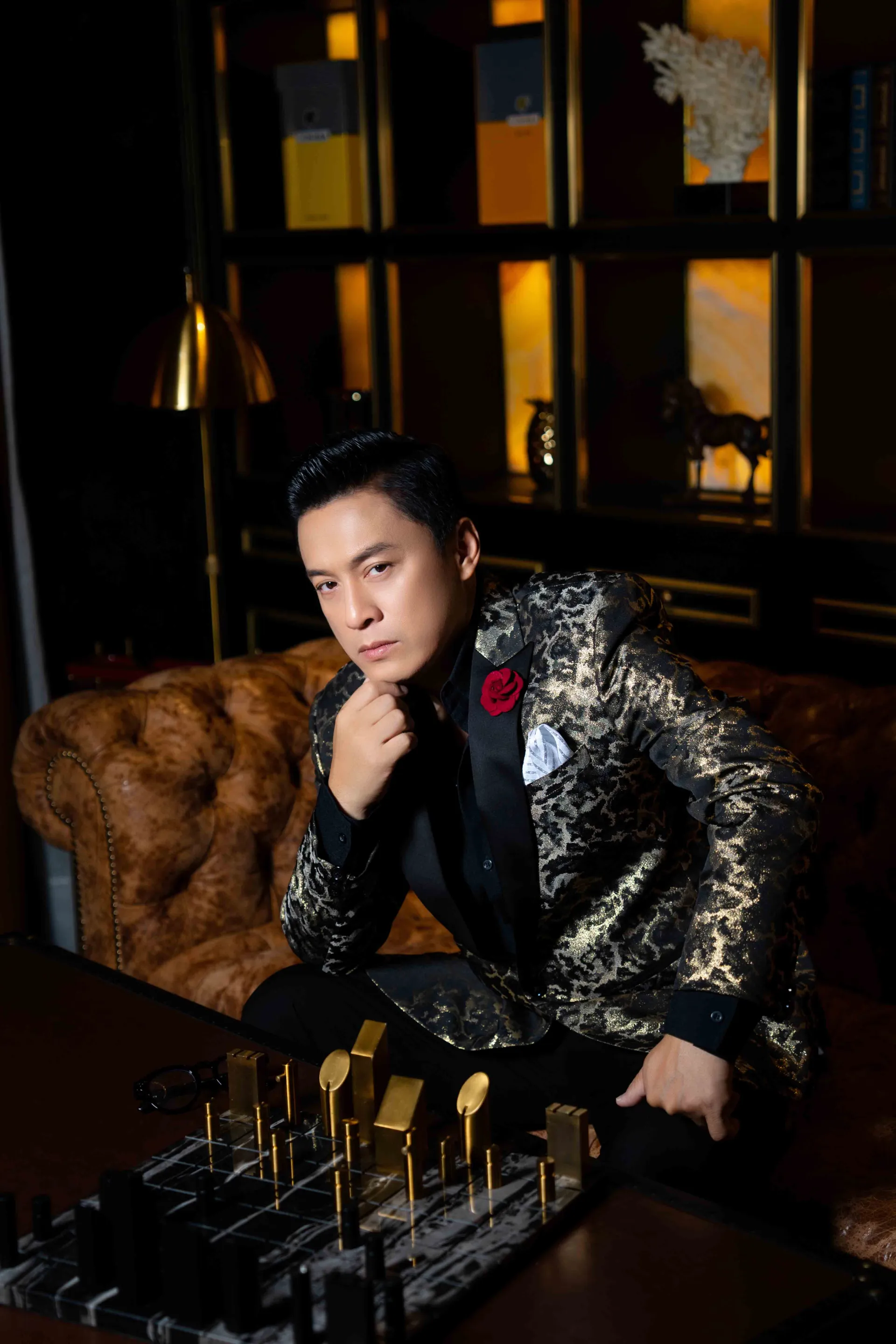 ca si lam truong quay lai thi truong am nhac sau hon 4 nam vang bong1