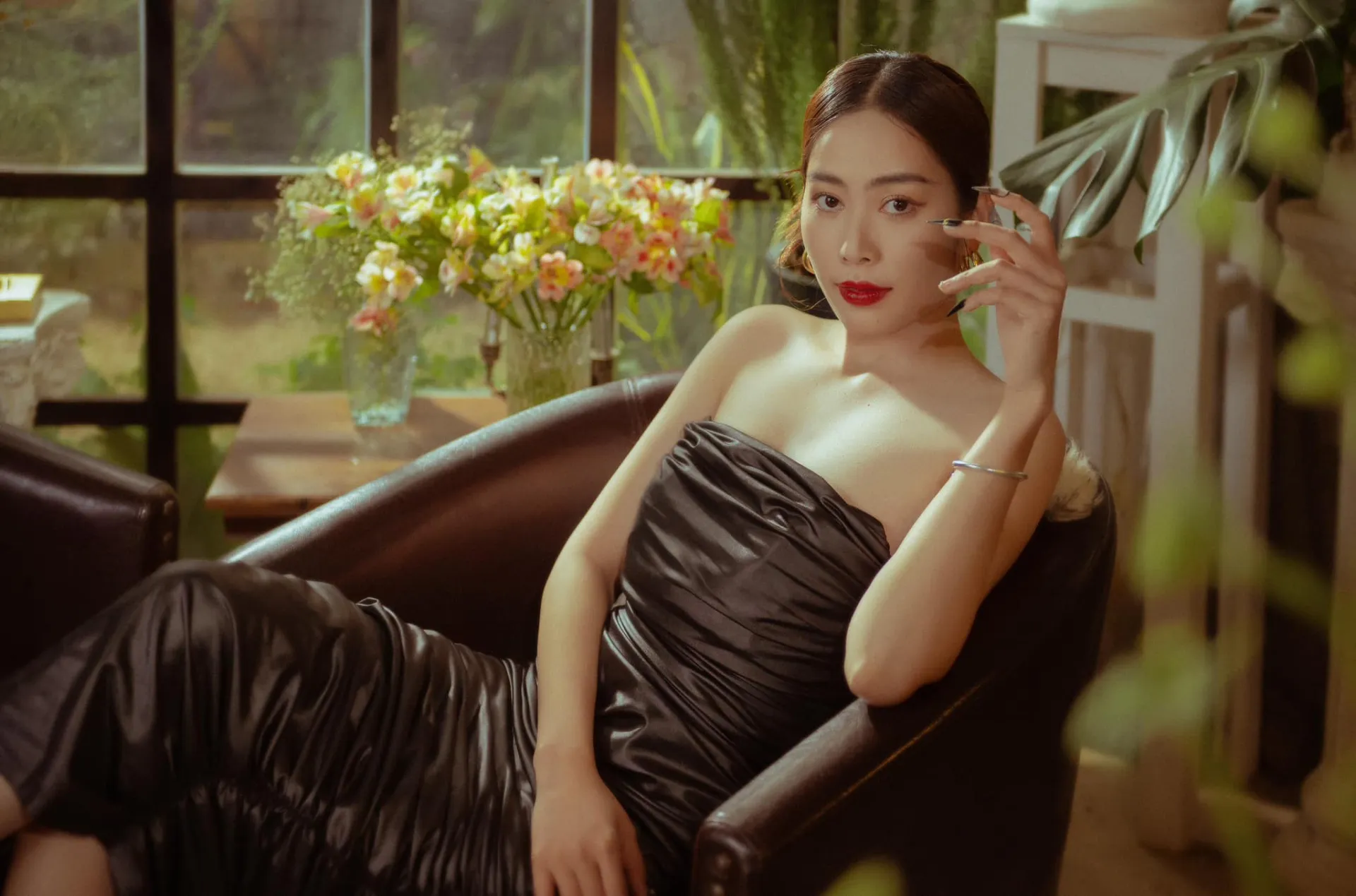 fan-nam-em-tang-hoa-tien-5