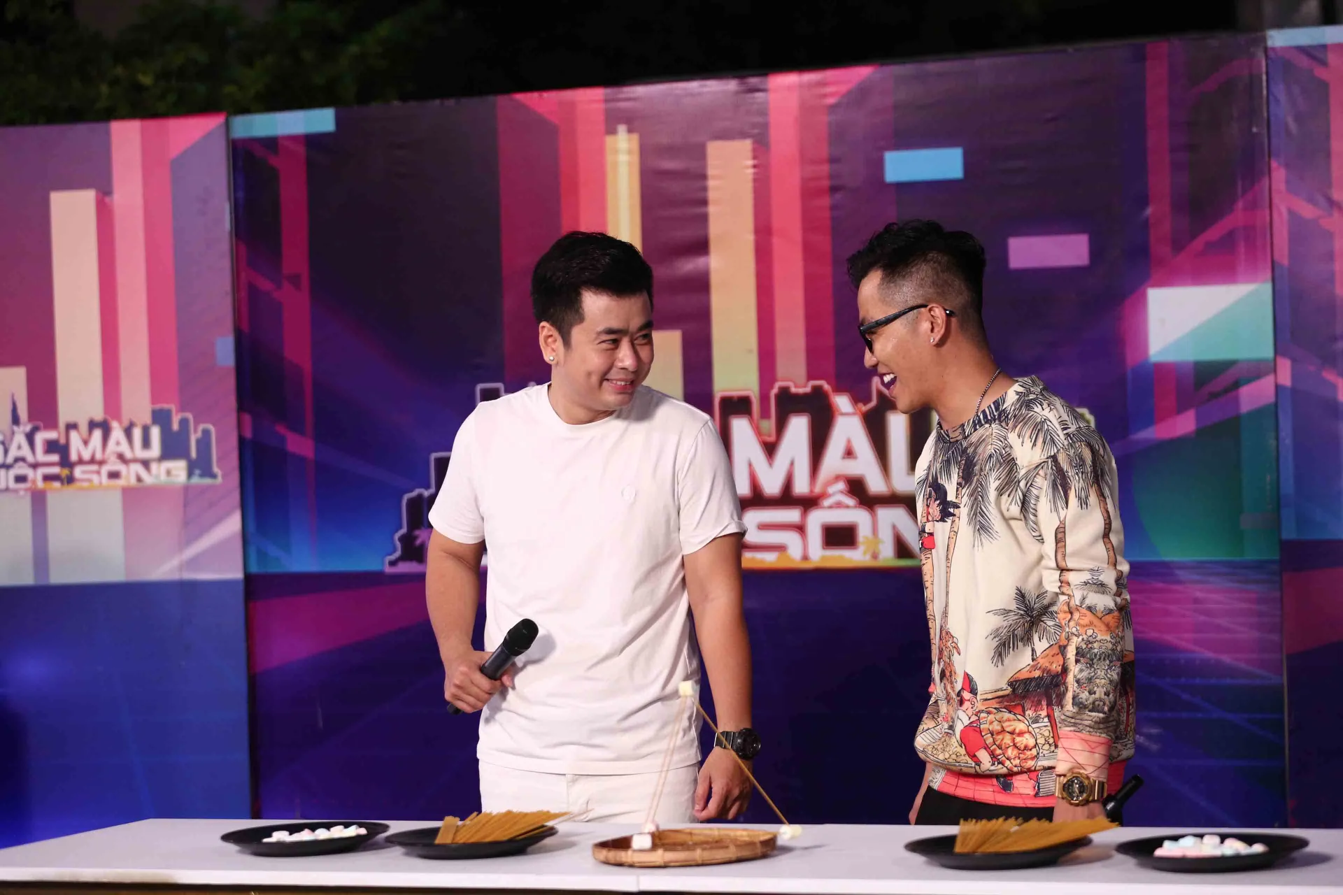 sac-mau-cuoc-song-dien-vien-lam-thang-hu-hon-khi-thay-hoang-rapper-an-xong-khong-chiu-tra-tien4