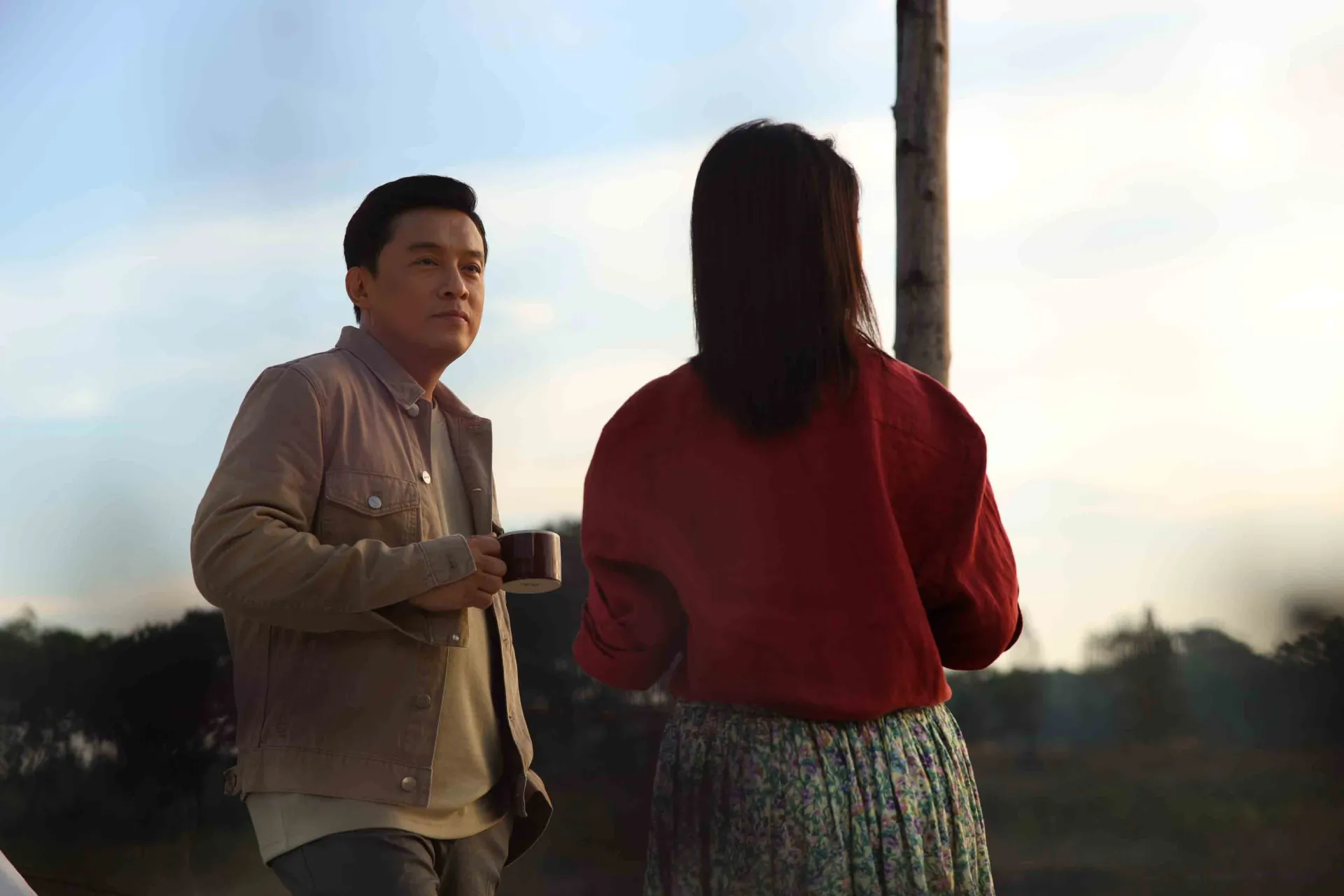 ra-mat-san-pham-moi-trung-bao-blackpink-ca-si-lam-truong-noi-gi5