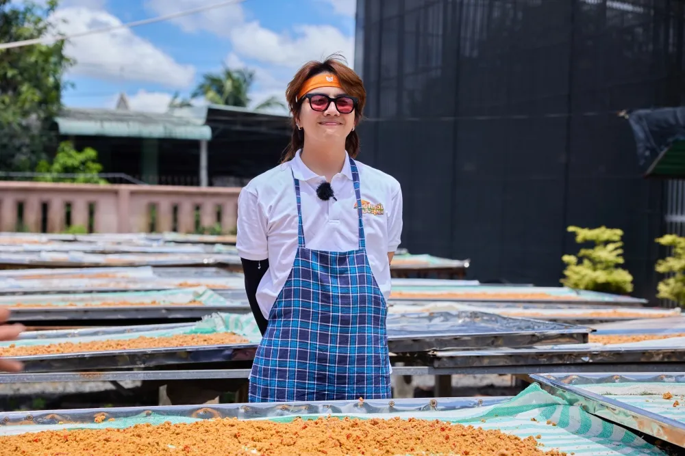 duy-khanh-het-minh-khi-muu-sinh-bi-bong-do-tay-van-khong-than-tho-4