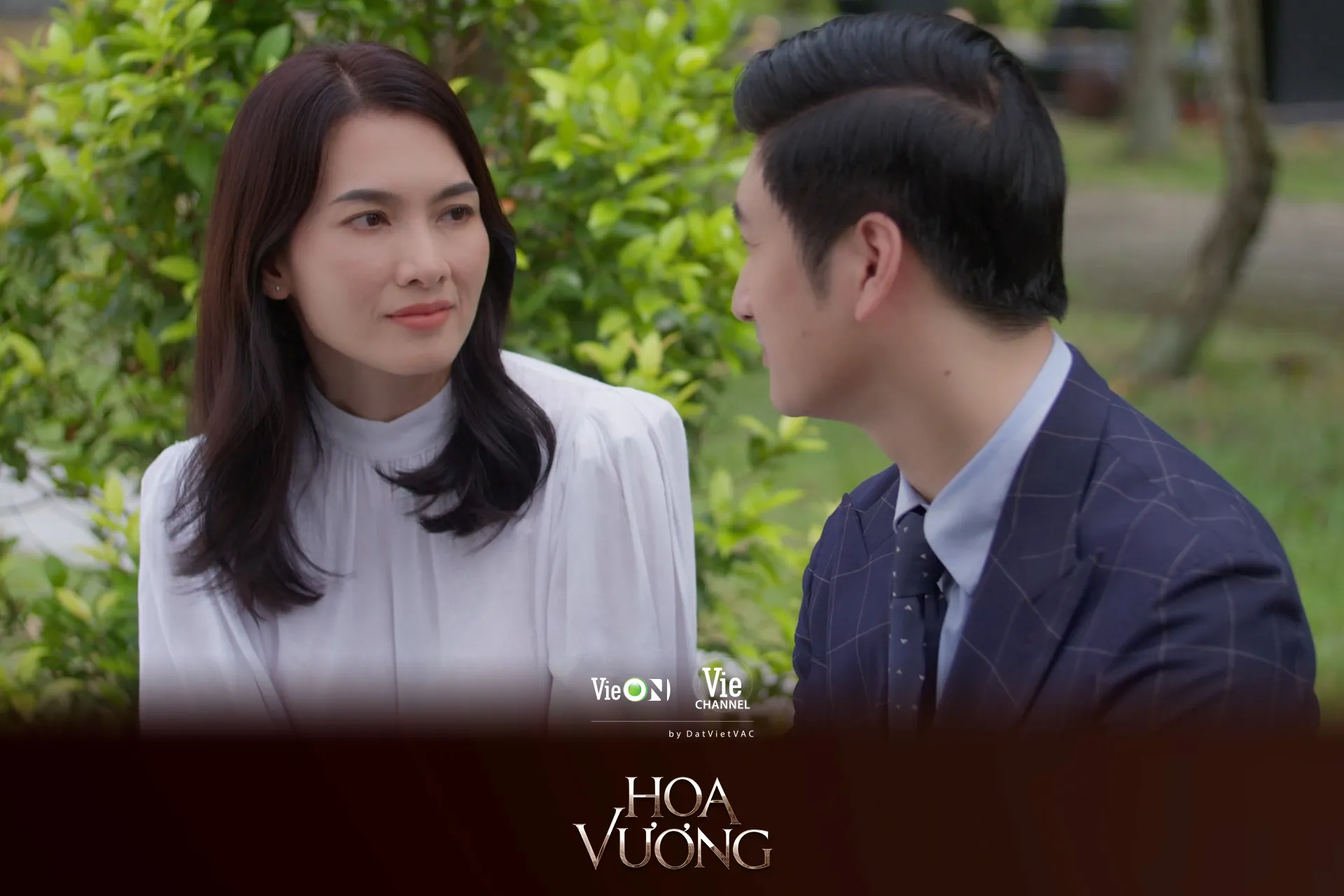 hoa-vuong-tra-my-soc-khi-con-trai-cung-mac-benh-tam-ly-anh-thu-gap-lai-tinh-cu-trong-tinh-huong (2)