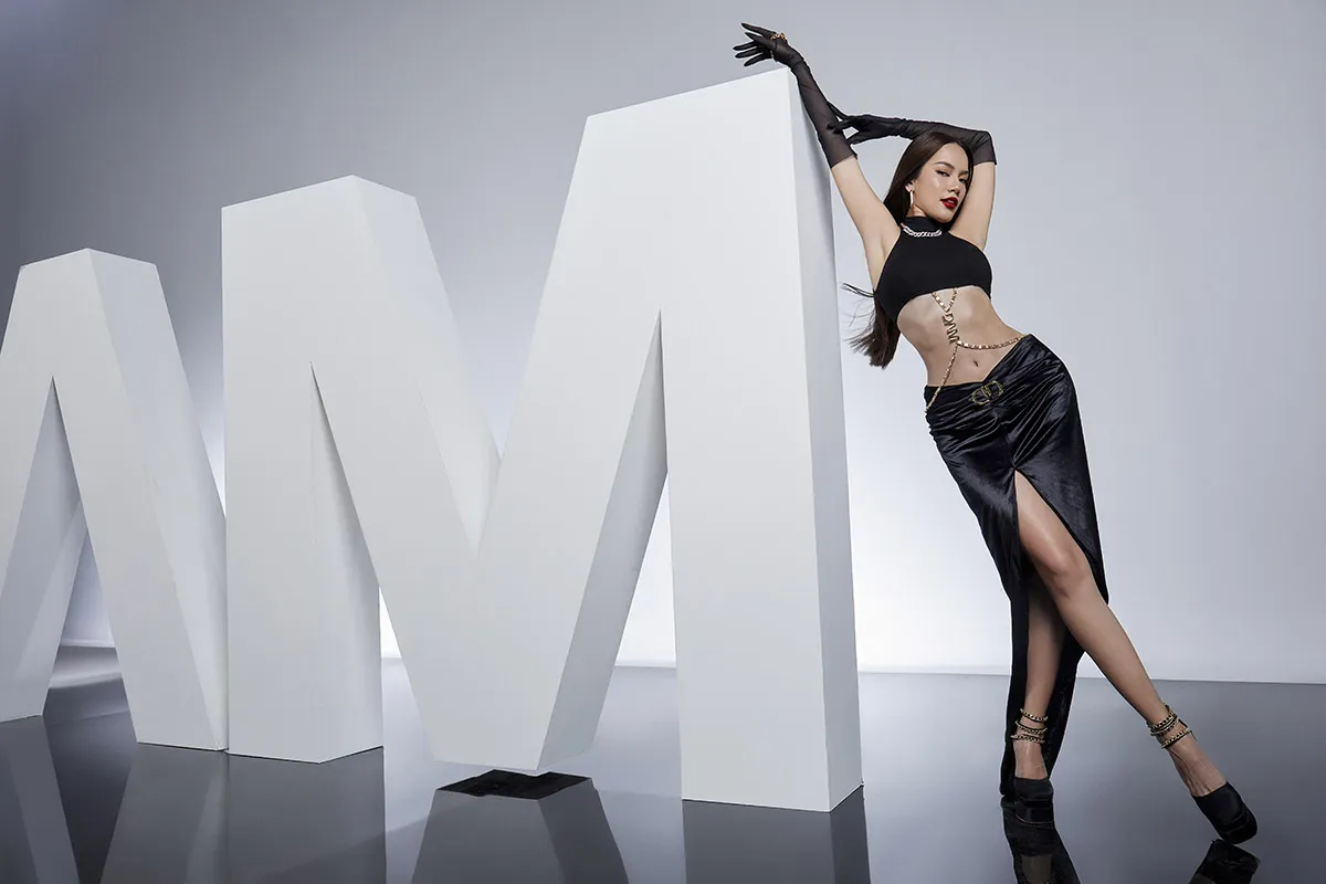 vo-hoang-yen-manh-tay-moi-6-guong-mat-dinh-dam-lam-nang-tho-cho-thuong-hieu-thoi-trang-rieng6 (2)