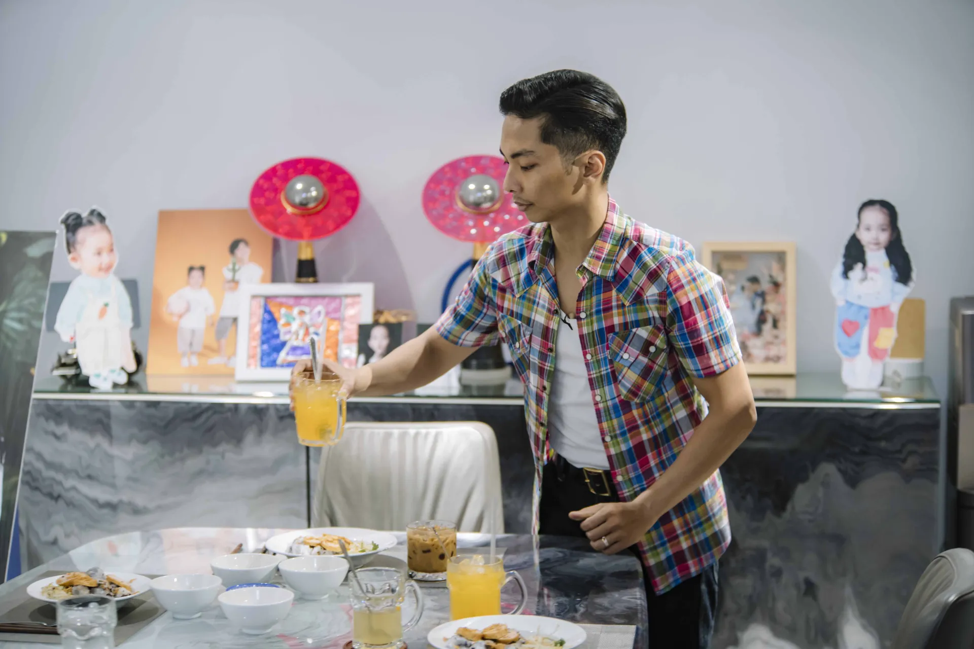 me-vang-nha-ba-la-sieu-nhan-tap-11-le-duong-bao-lam-mau-thuan-voi-ba-xa-quynh-quynh-cach-day-con4