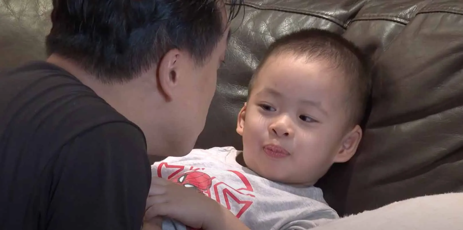 me-vang-nha-ba-la-sieu-nhan-tap-11-le-duong-bao-lam-mau-thuan-voi-ba-xa-quynh-quynh-cach-day-con59 (2)