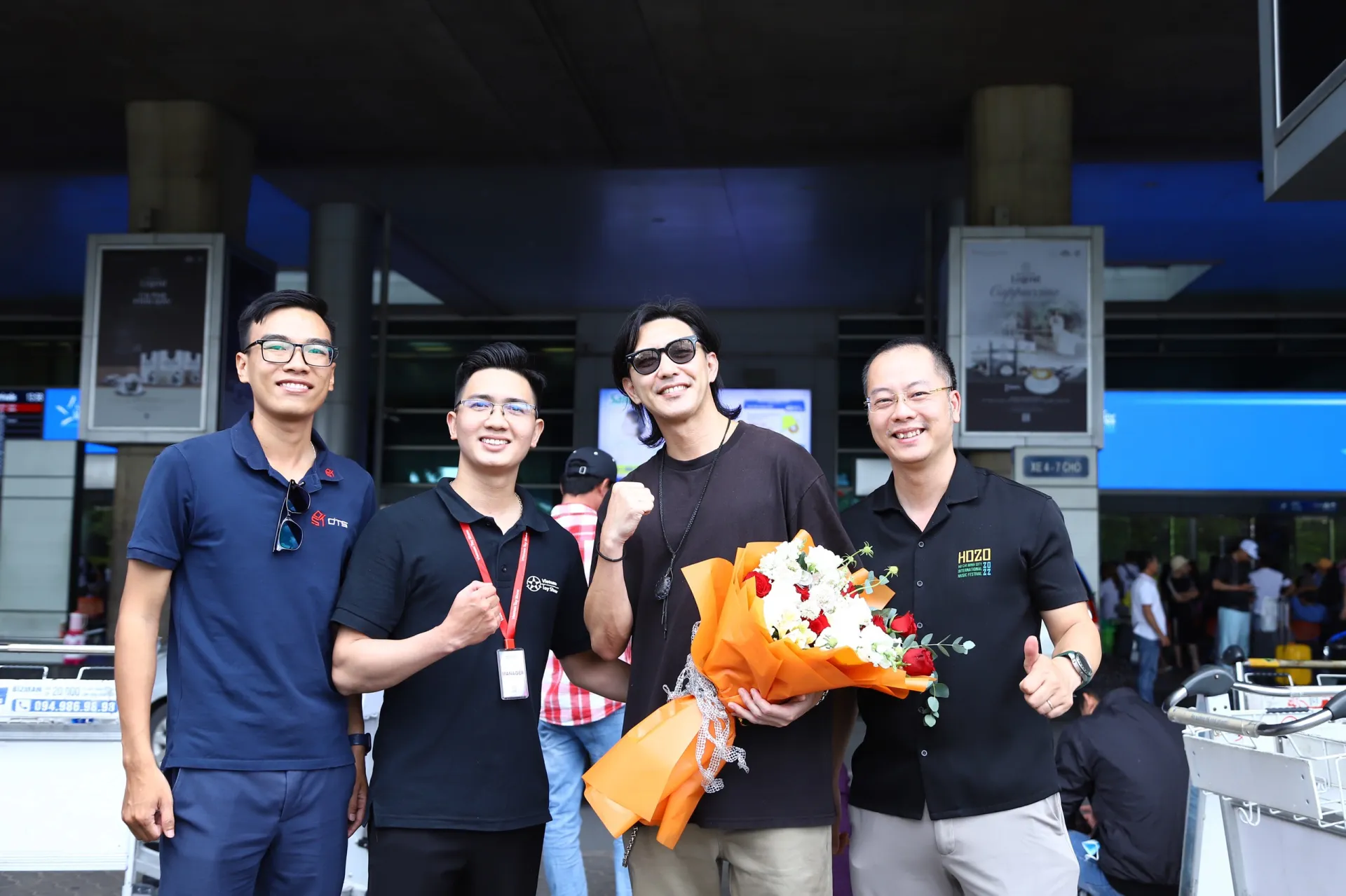 tai-tu-gao-do-xuat-hien-day-phong-do-tai-san-bay-tan-son-nhat13