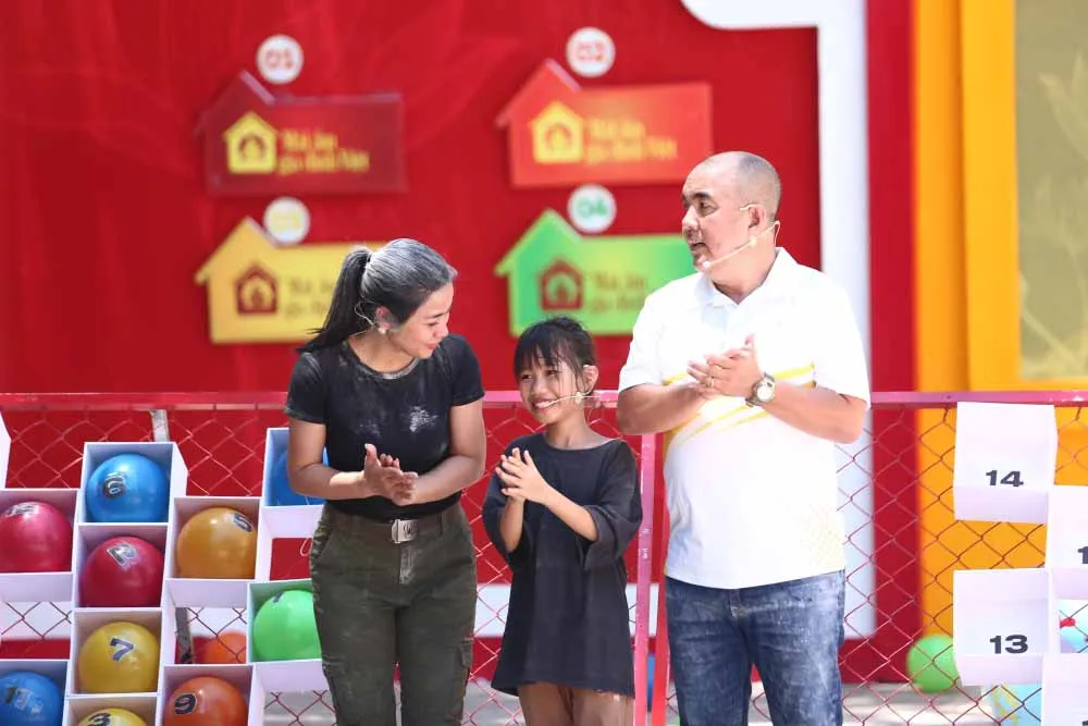 quoc-thuan-dam-hang-gop-suc-mang-ve-95-trieu-dong-cho-cac-em-nho-mo-coi9