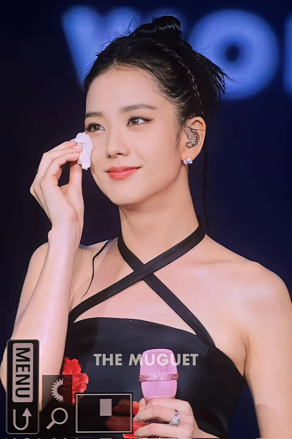 tieu-vy-flower-jisoo-4