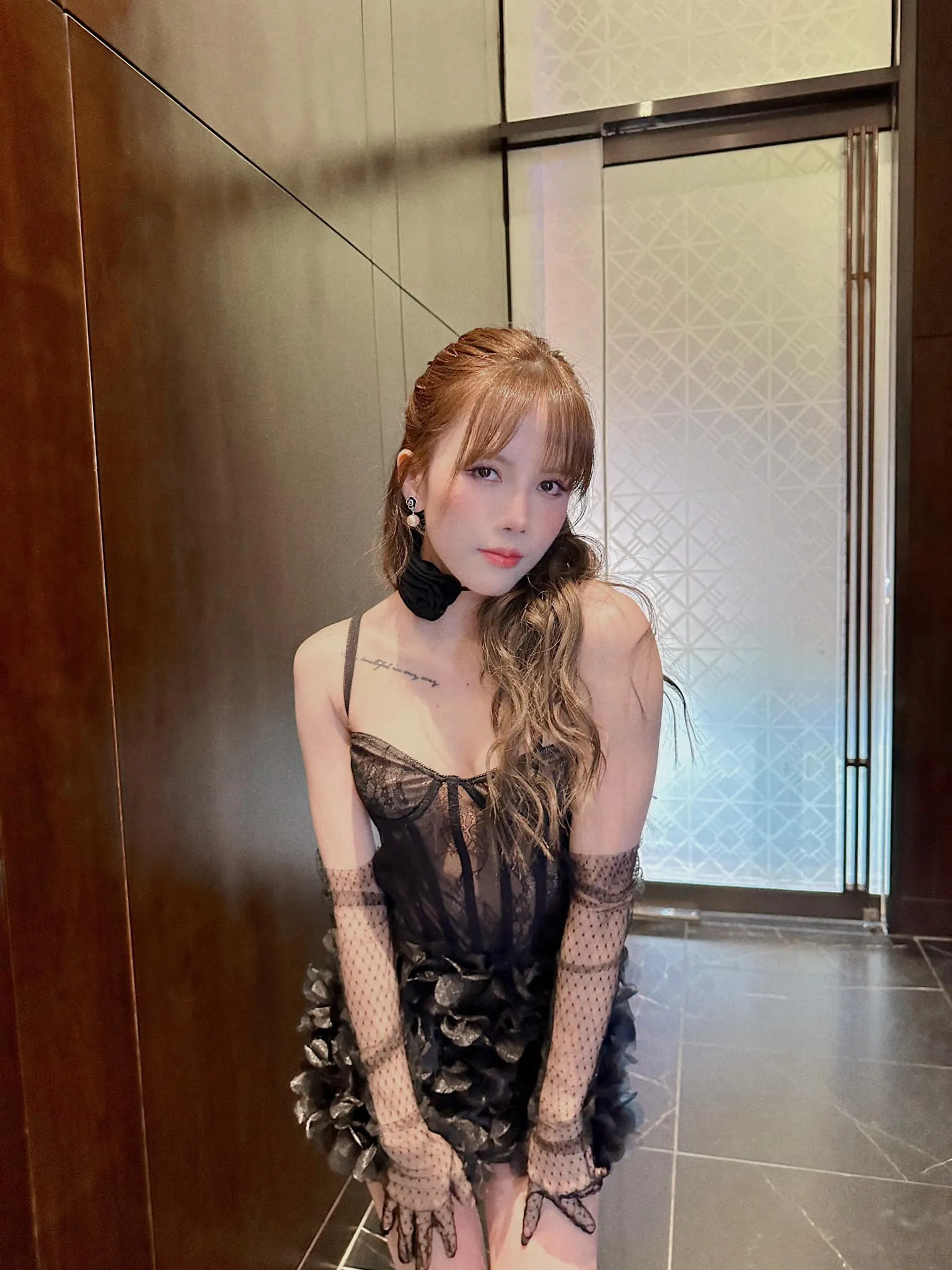 thieu-bao-tram-black-pink-7