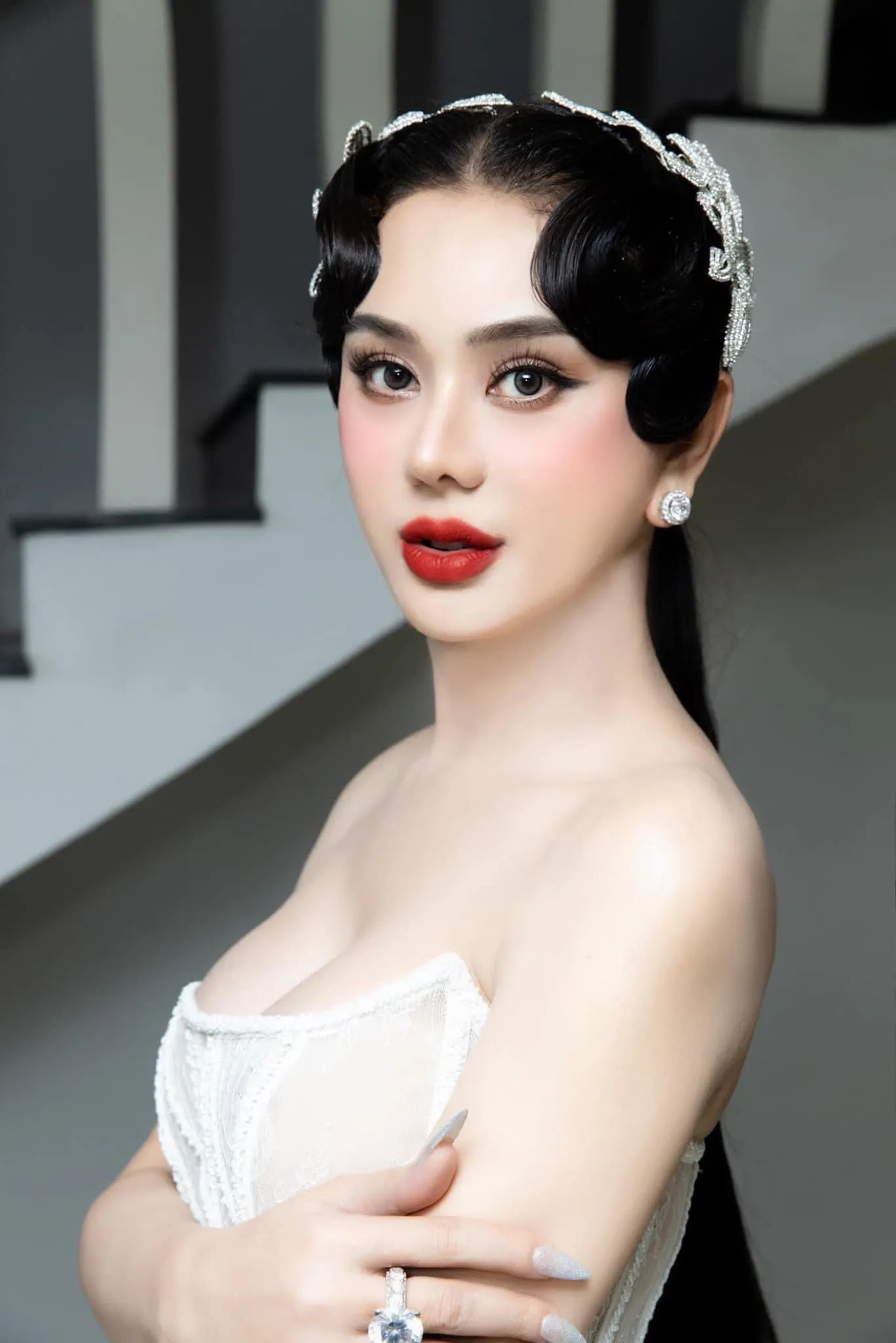 lam-khanh-chi-phau-thuat-tham-my-4