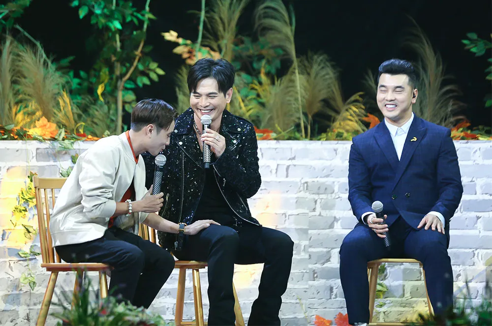 ca-si-lam-hung-tiet-lo-tung-bi-nhac-cua-ung-hoang-phuc-dap-toi-boi-nhung-nam-20001