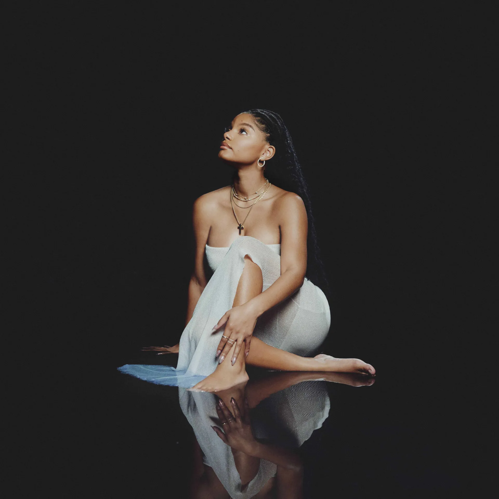 nang-tien-ca-halle-bailey-ra-mat-solo-voi-angel-ung-cu-vien-manh-cho-de-cu-grammys-20233