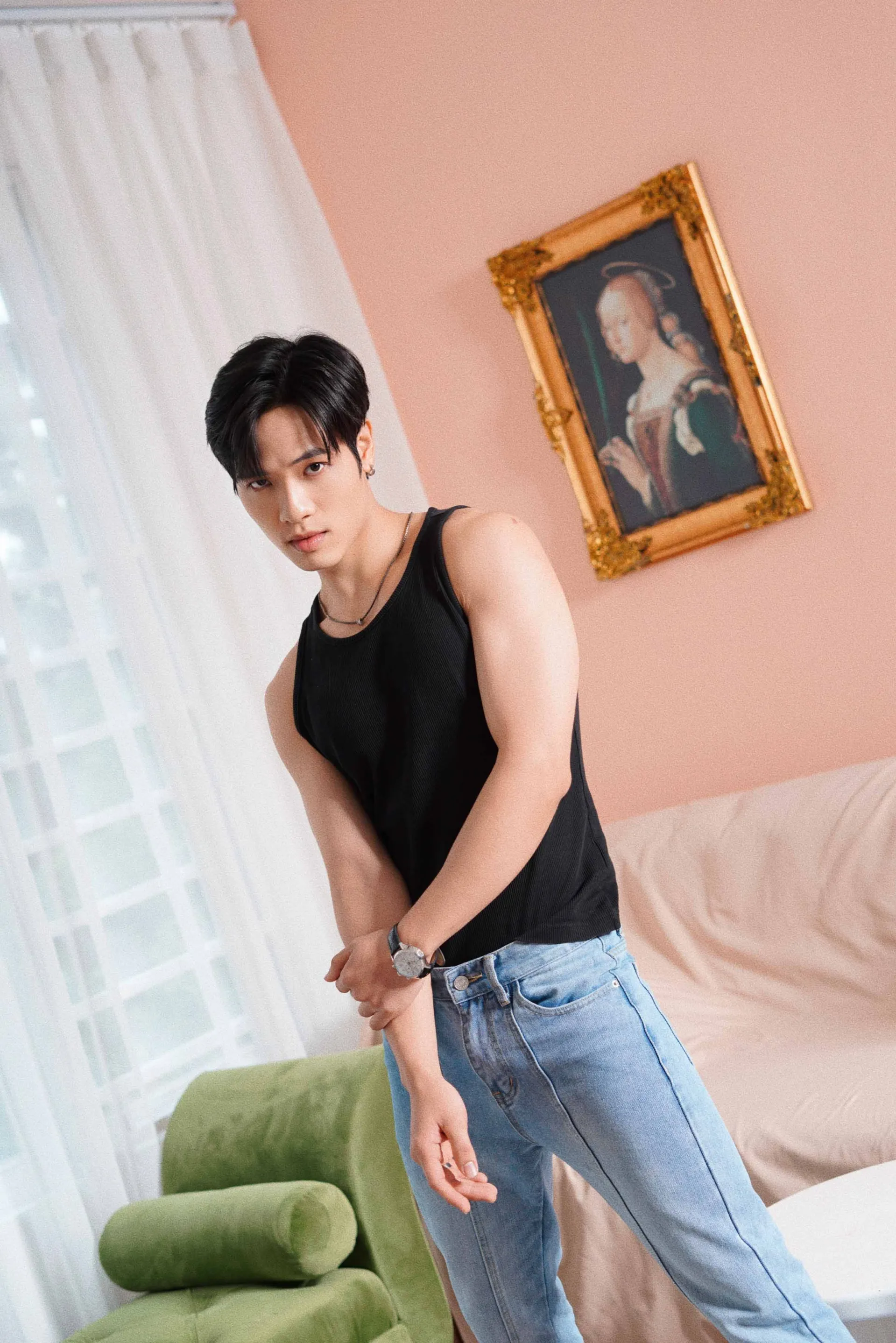 dang-quan-pino-the-hien-vu-dao-nong-bong-trong-mv-dung-lo-da-co-anh-day-roi2