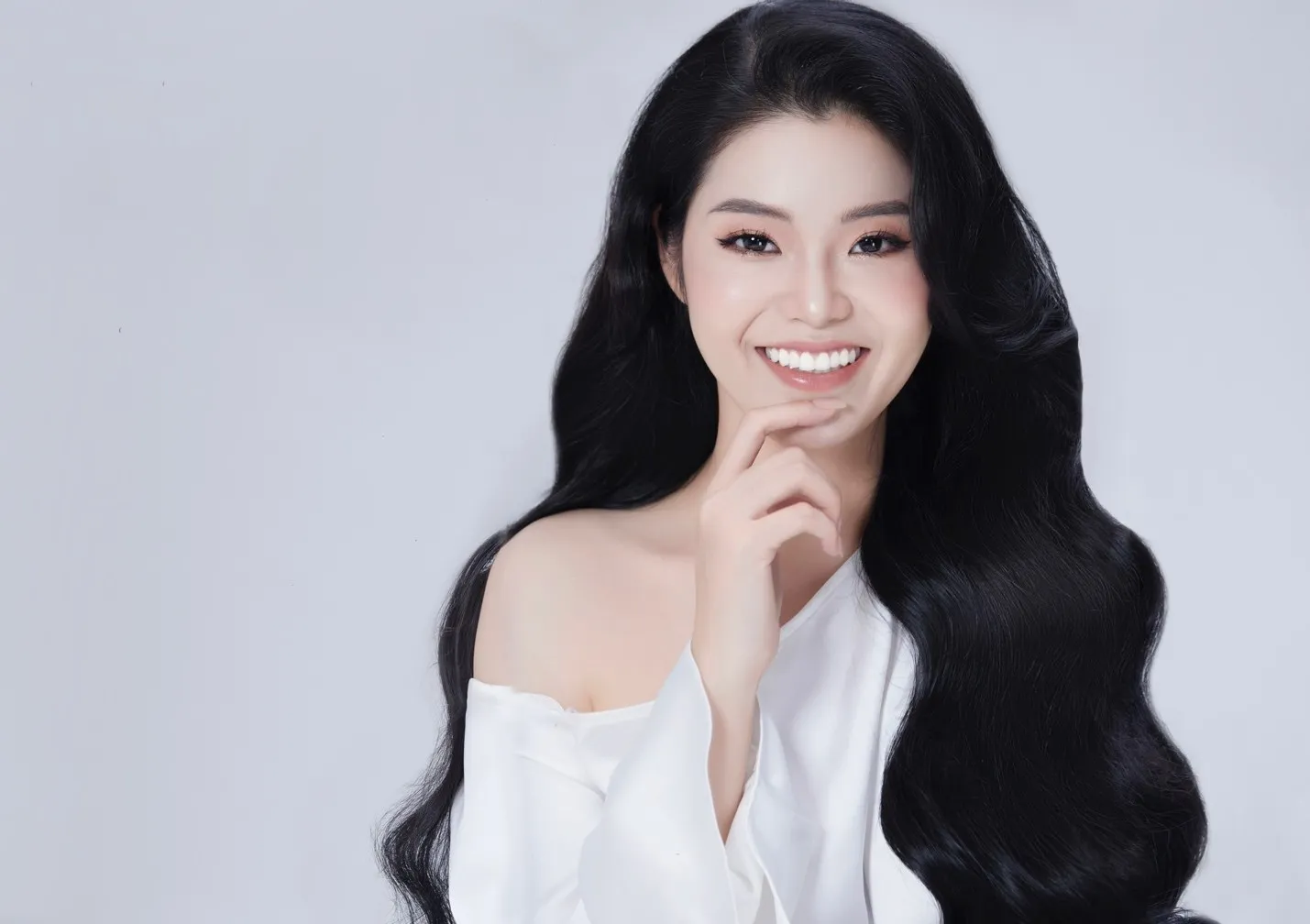 lo-dien-thi-sinh-hoc-van-khung-du-thi-hoa-hau-nhan-ai-viet-nam-20233