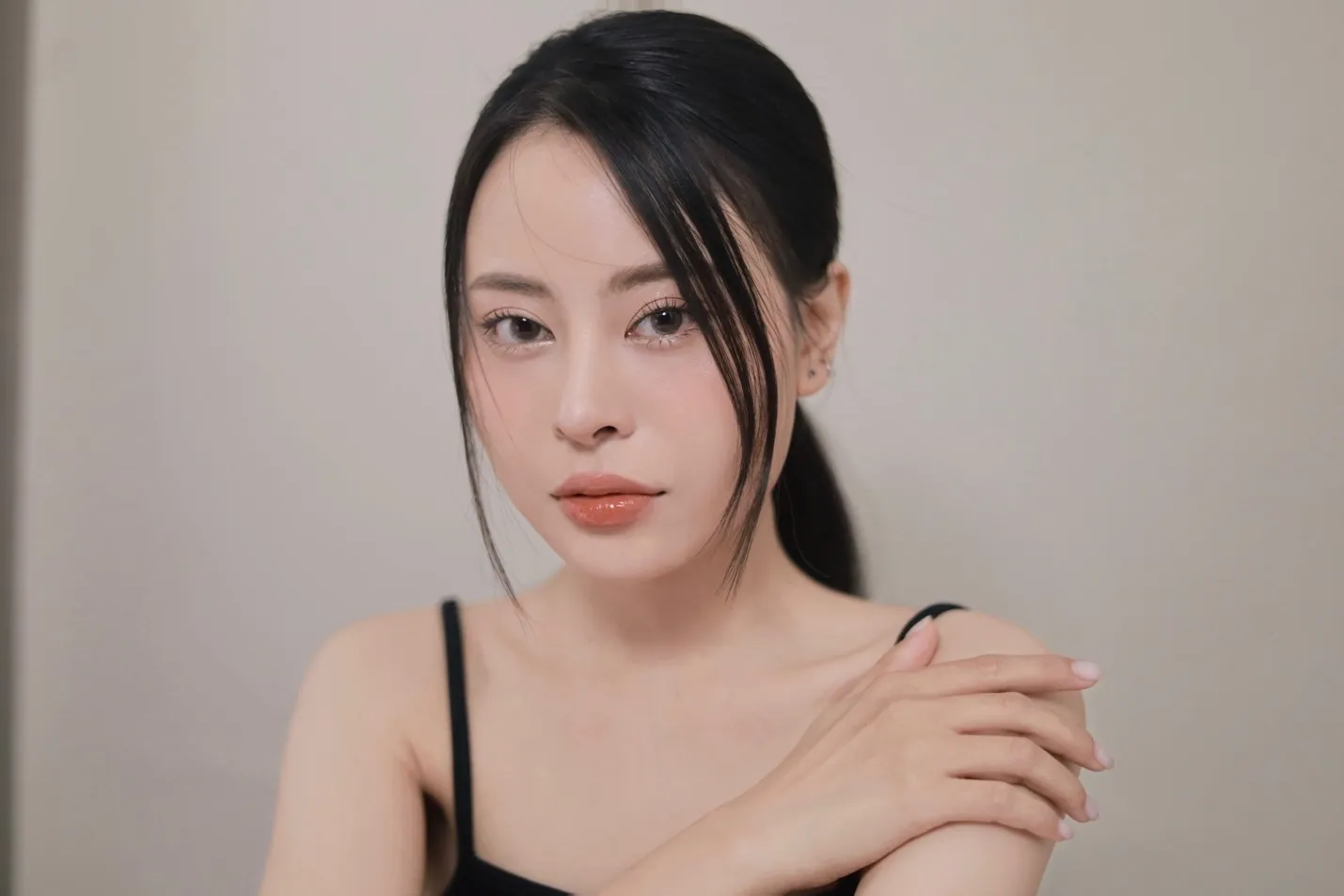 lo-dien-thi-sinh-hoc-van-khung-du-thi-hoa-hau-nhan-ai-viet-nam-20235