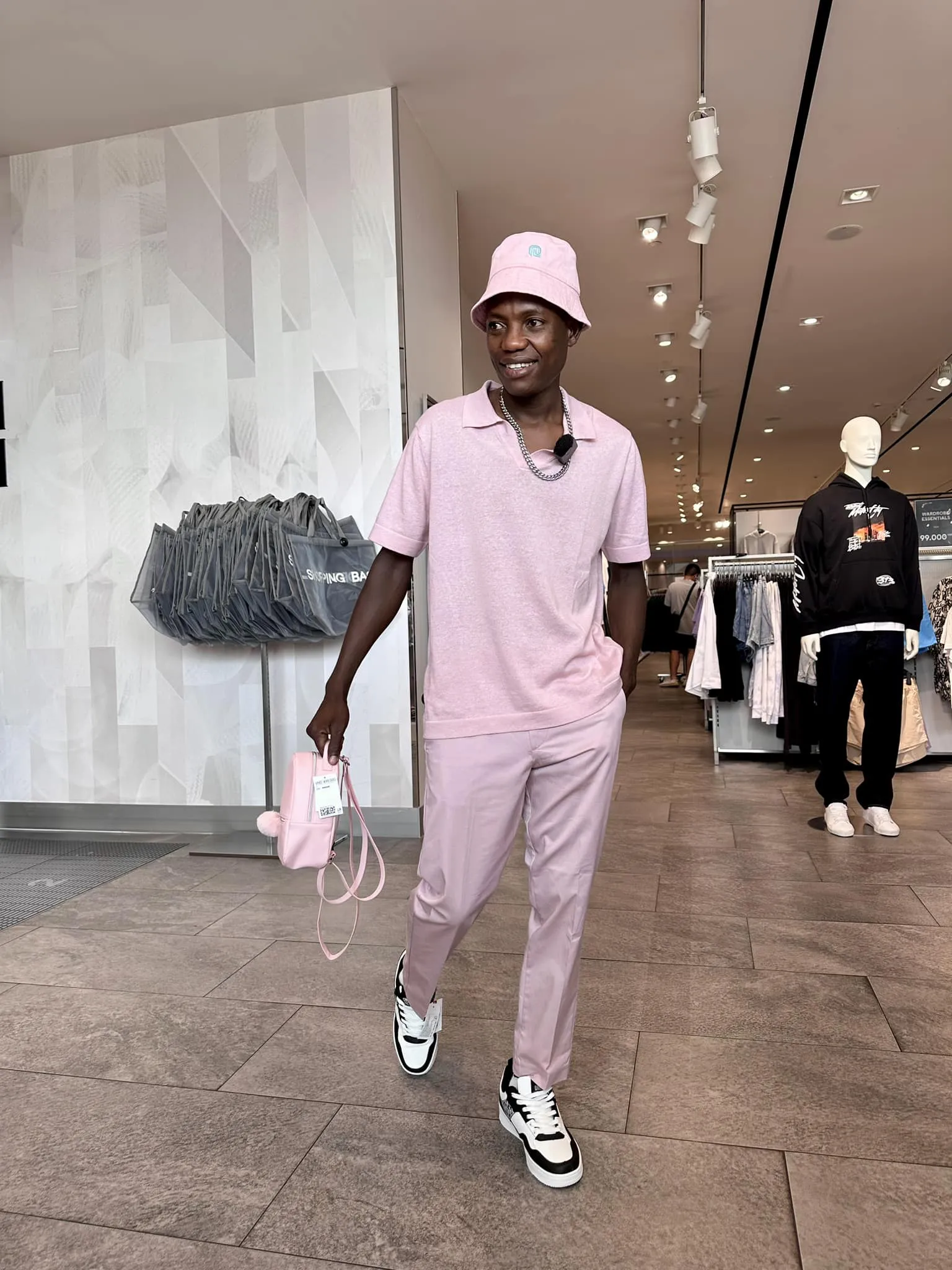 lin-do-team-chau-phi-3