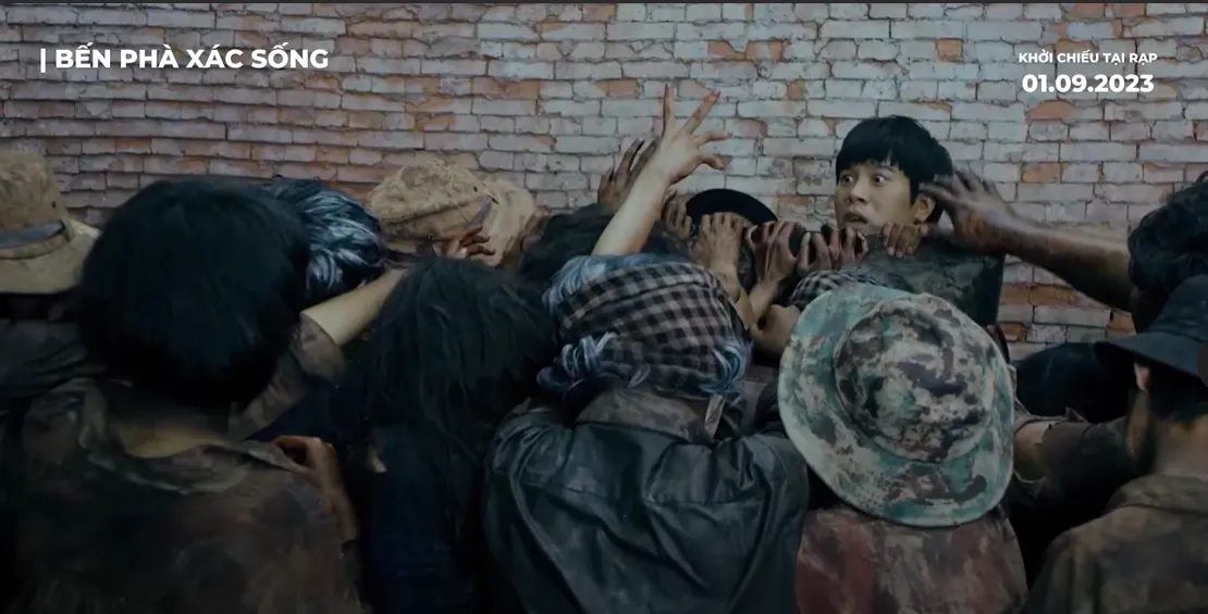 ben-pha-xac-song-goi-nho-phan-canh-an-tuong-voi-hinh-tuong-nguoi-me-hy-sinh-het-long-cho-con4