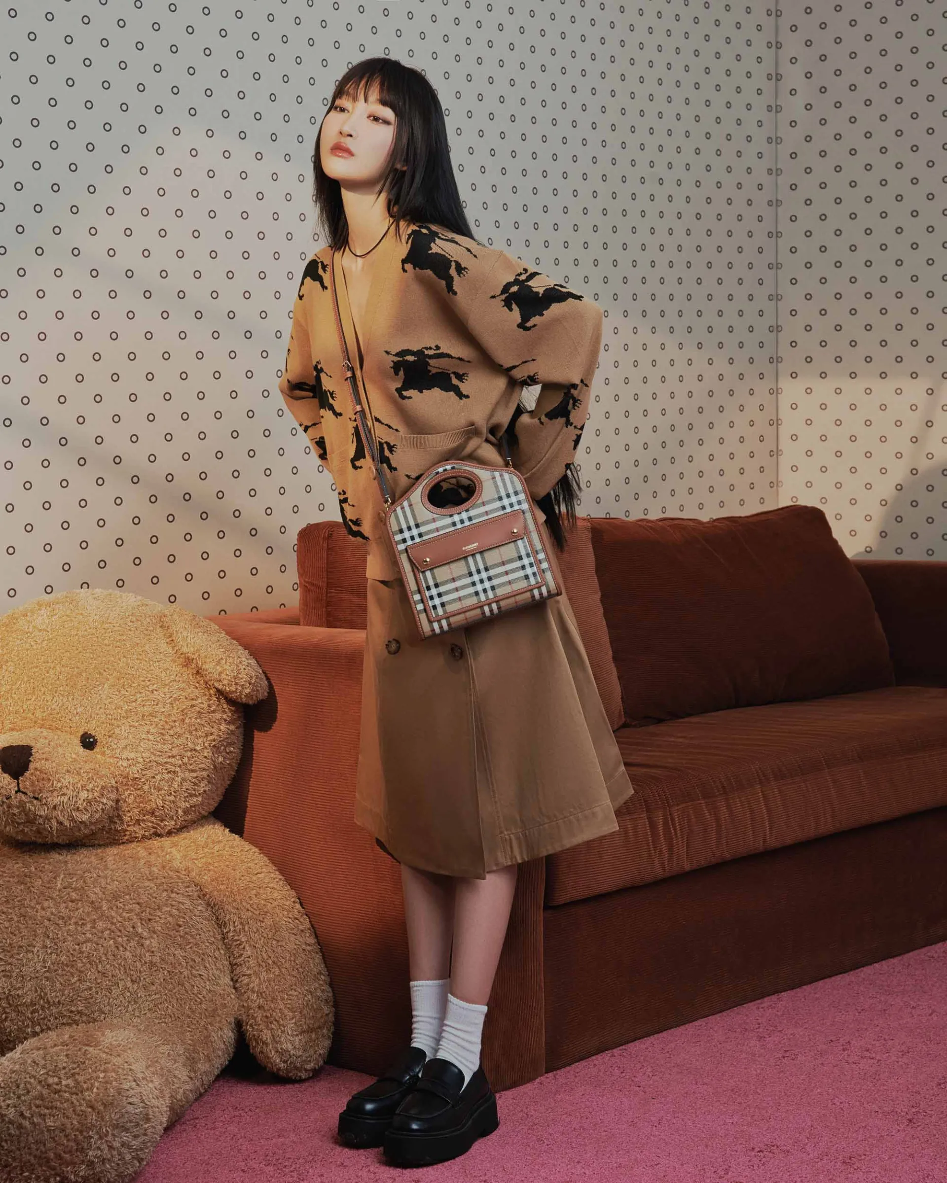 juky-san-khoe-ve-dep-truong-thanh-goi-cam-trong-bo-anh-moi3