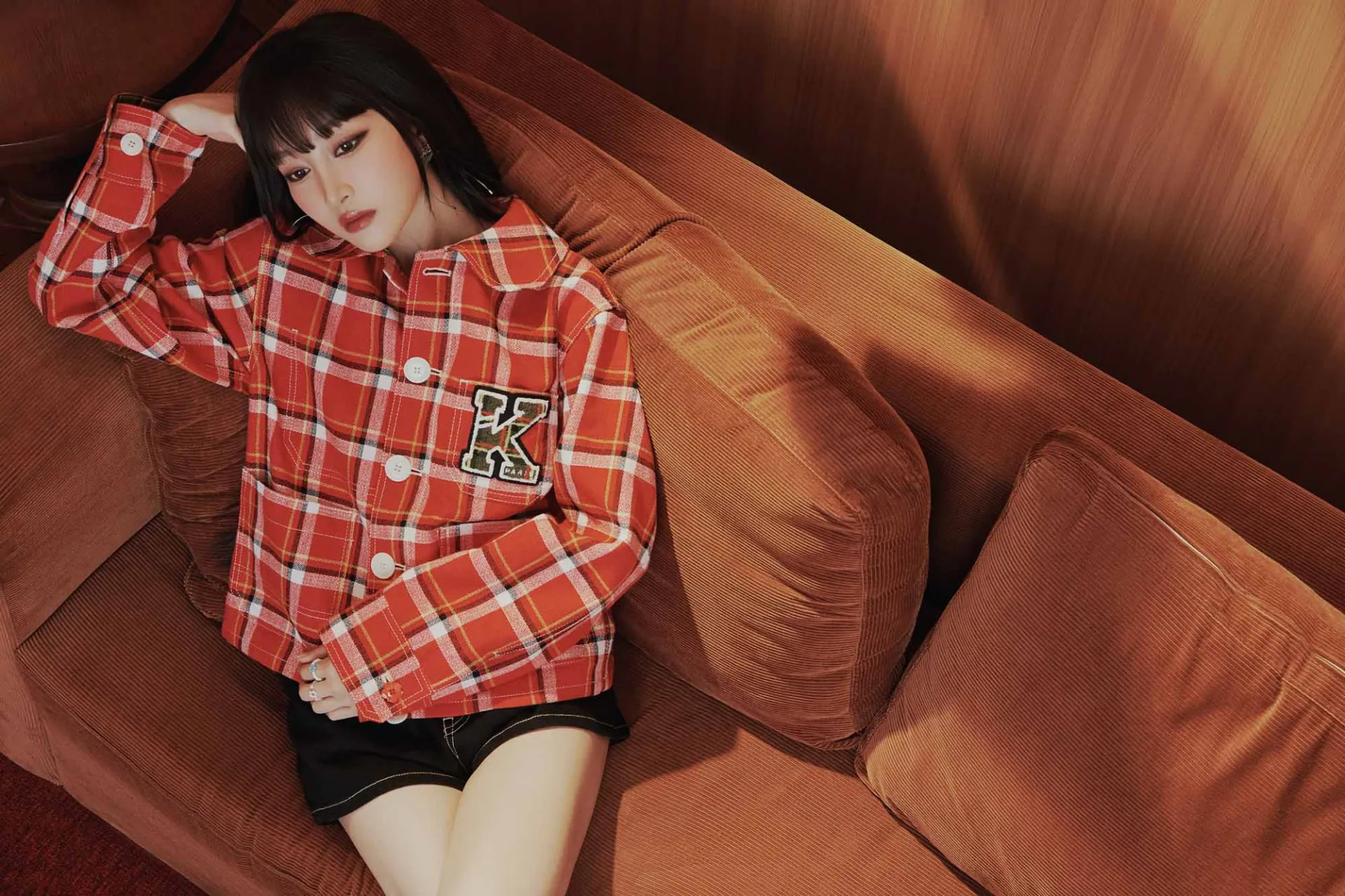 juky-san-khoe-ve-dep-truong-thanh-goi-cam-trong-bo-anh-moi34