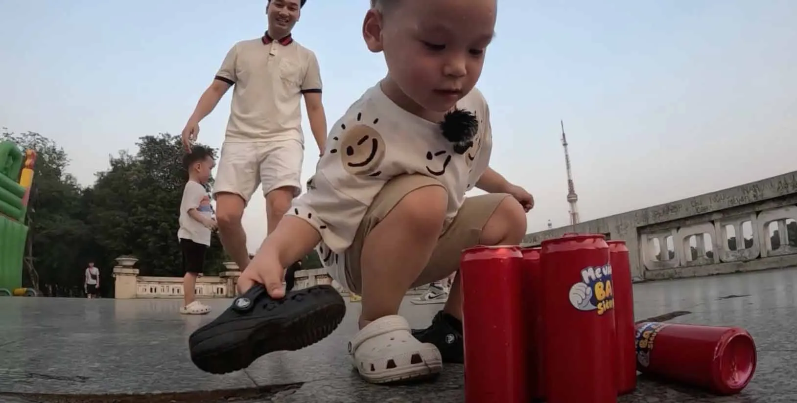 tap-16-me-vang-nha-ba-la-sieu-nhan-le-duong-bao-lam-bien-dao-mua-an-do155