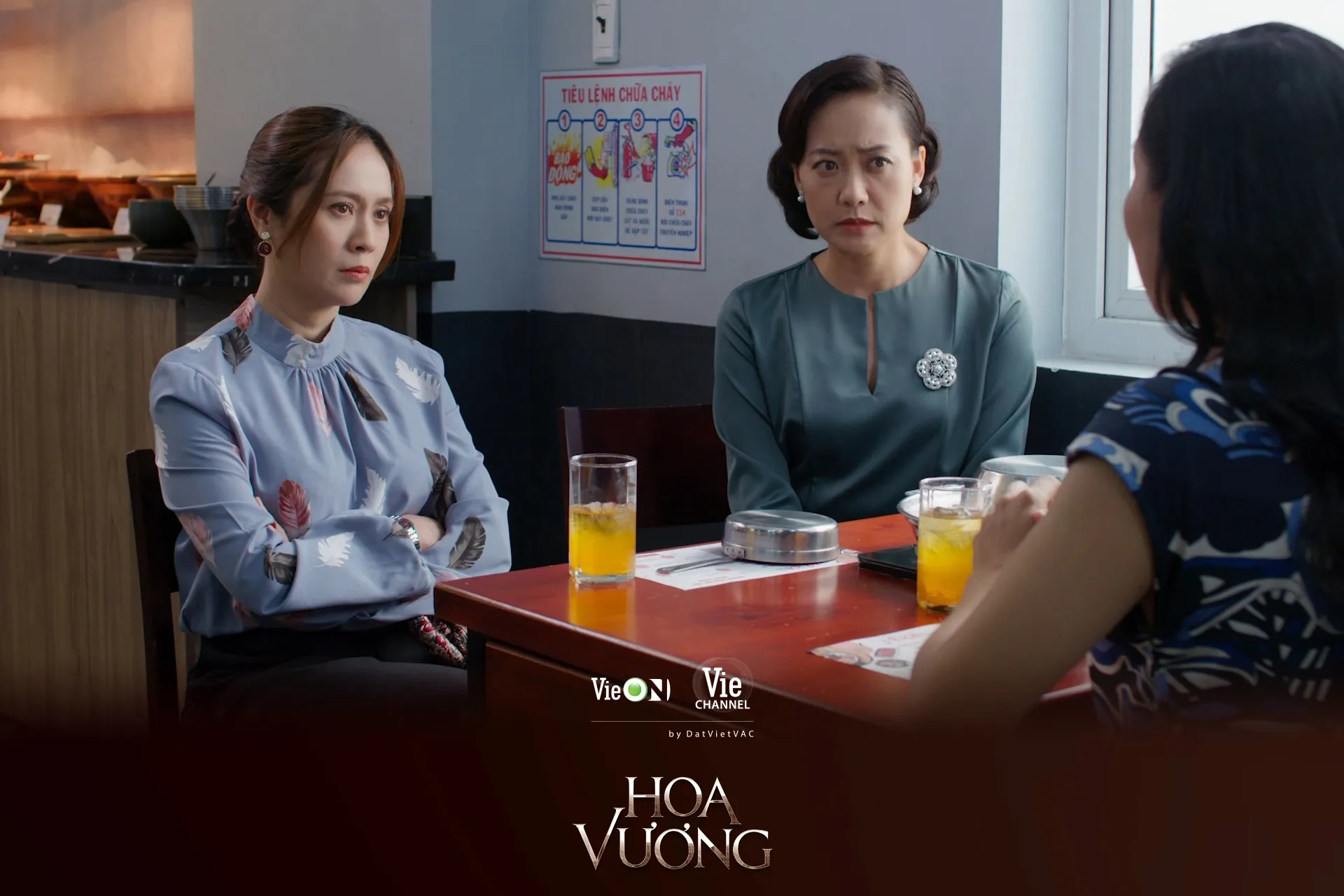 hoa-vuong-tap-53-55-hong-anh-thanh-thuy-dao-boi-qua-khu-cua-anh-thu-de-truy-tim-tung-tich-dua-con-rieng5