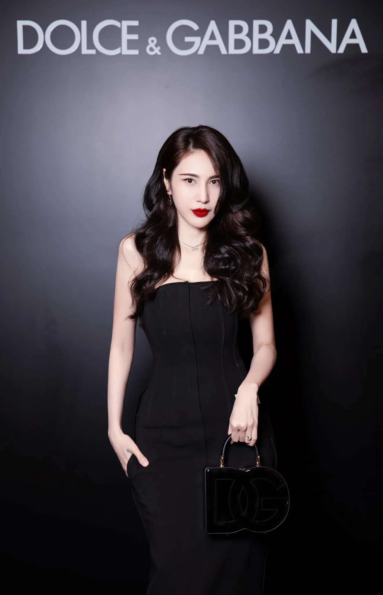 thuy-tien-cong-vinh-2