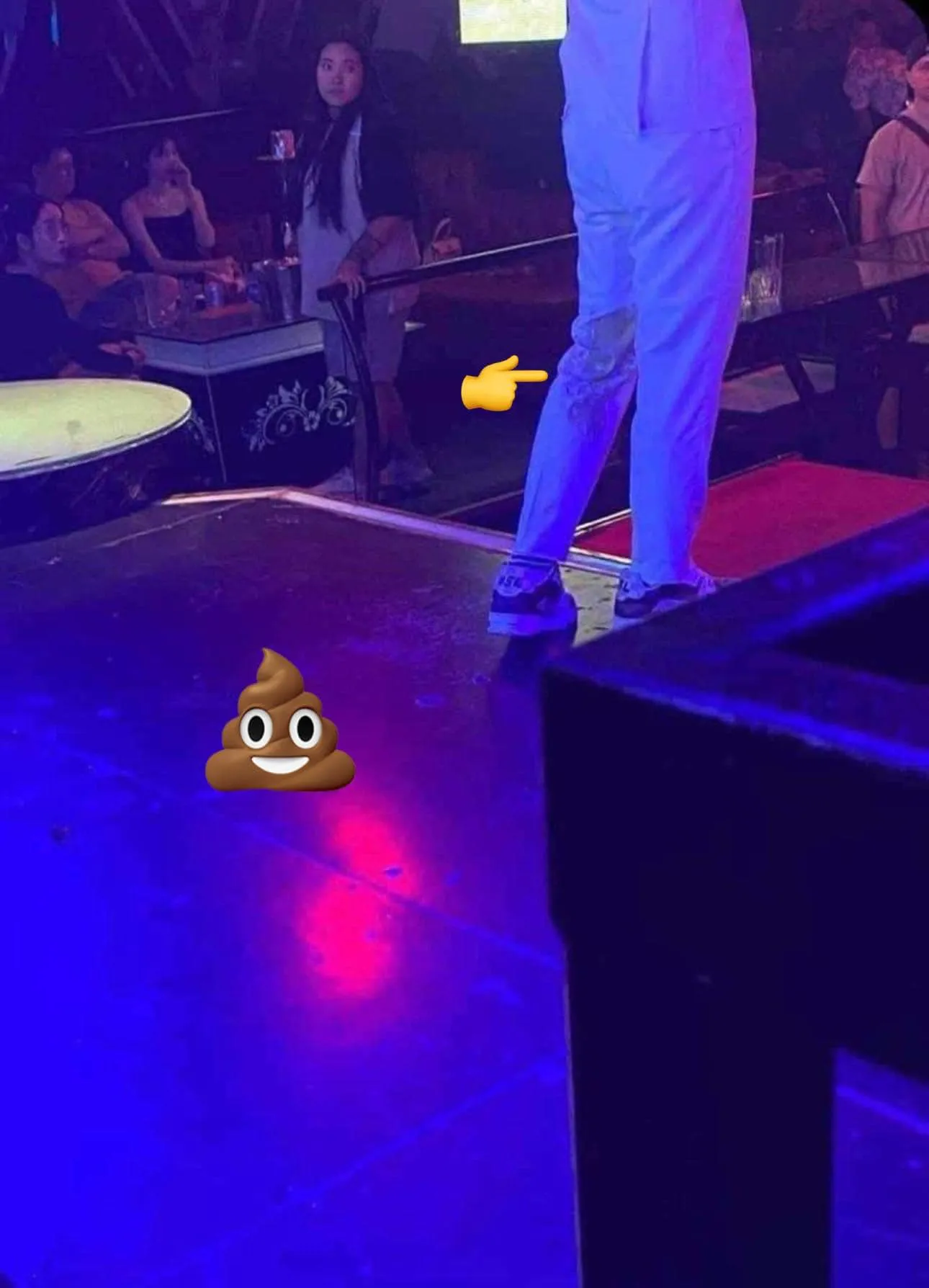 chu-bin-gap-su-co-o-quan-bar-4