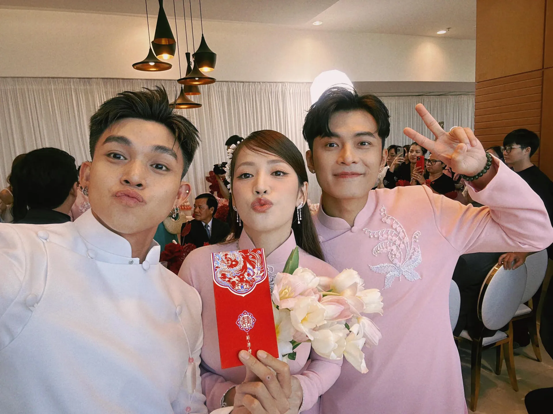 dam-cuoi-pu-ka-va-gin-tuan-kiet-1