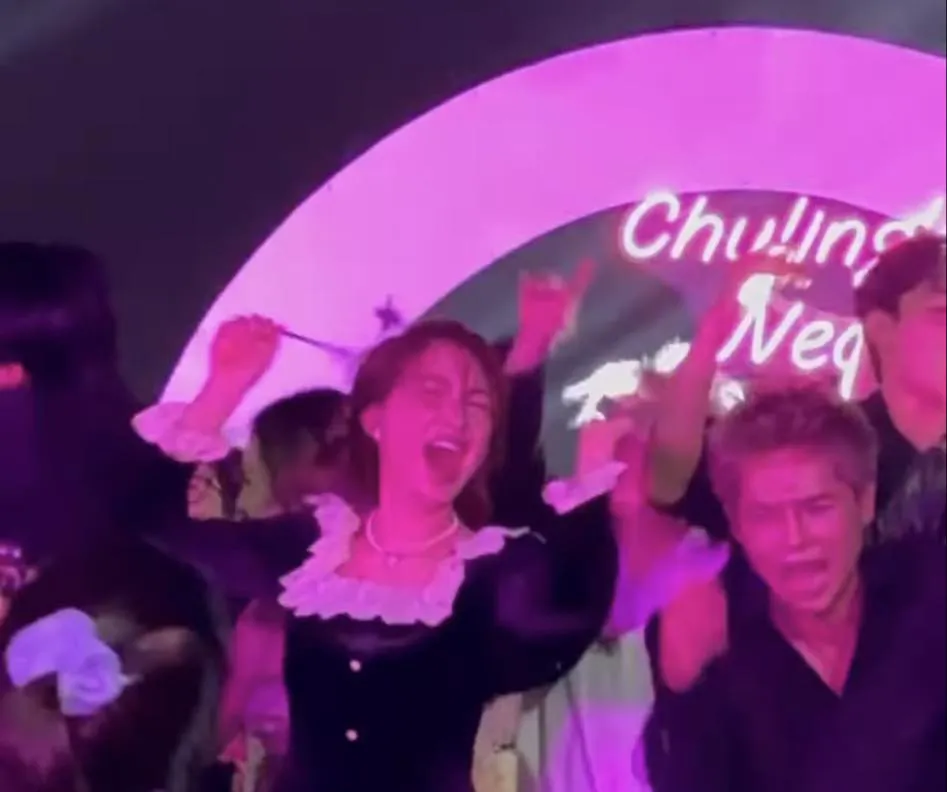 hoa-min-zy-quay-dam-cuoi-3