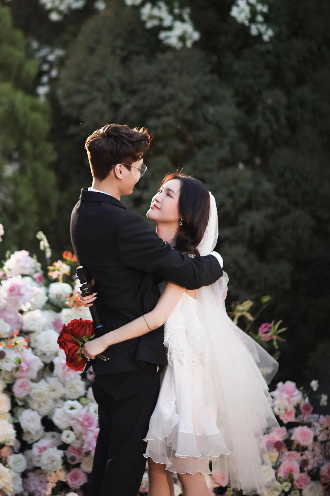 dam-cuoi-diem-my-9x-6