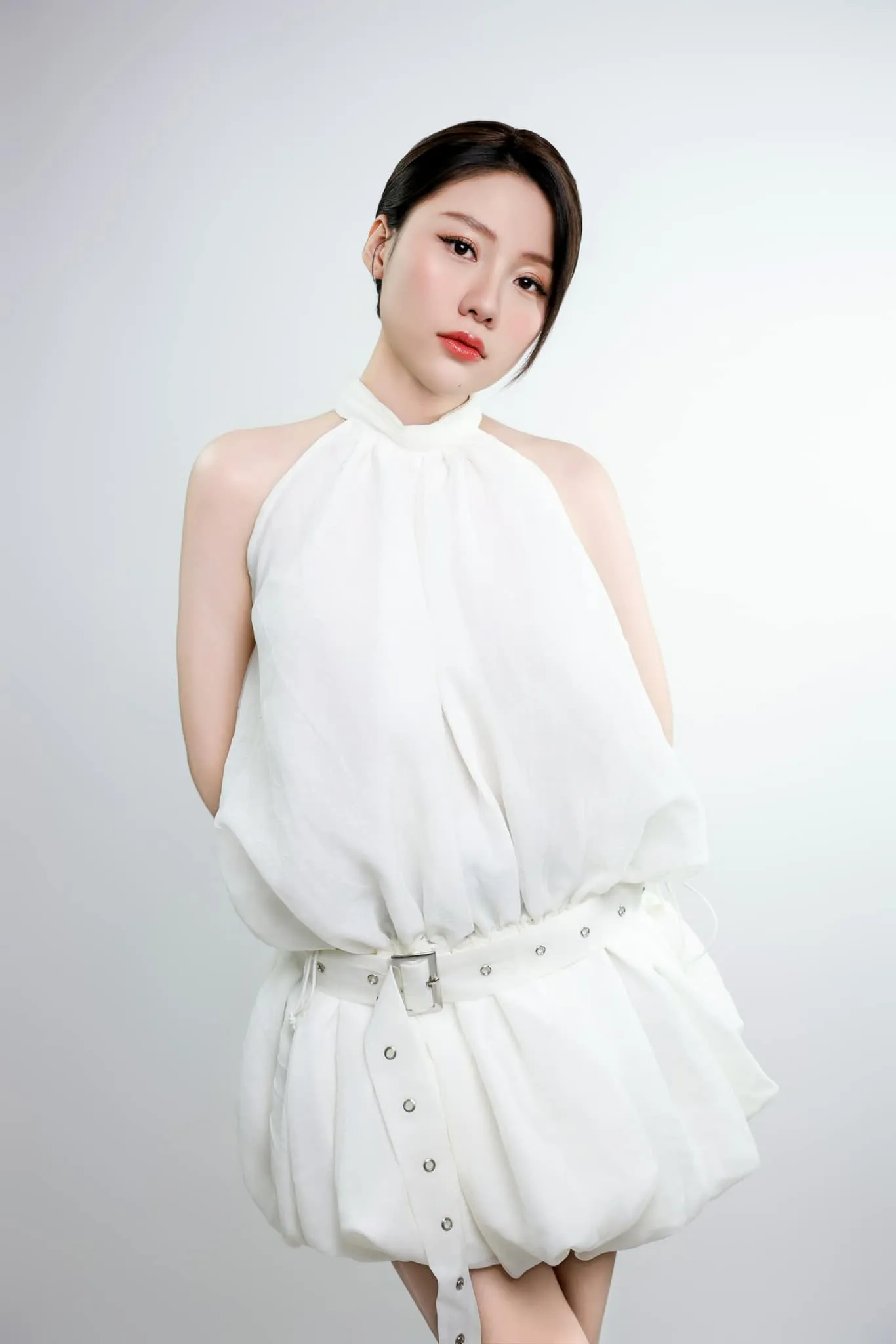 em-gai-tran-thanh-phim-mai-2