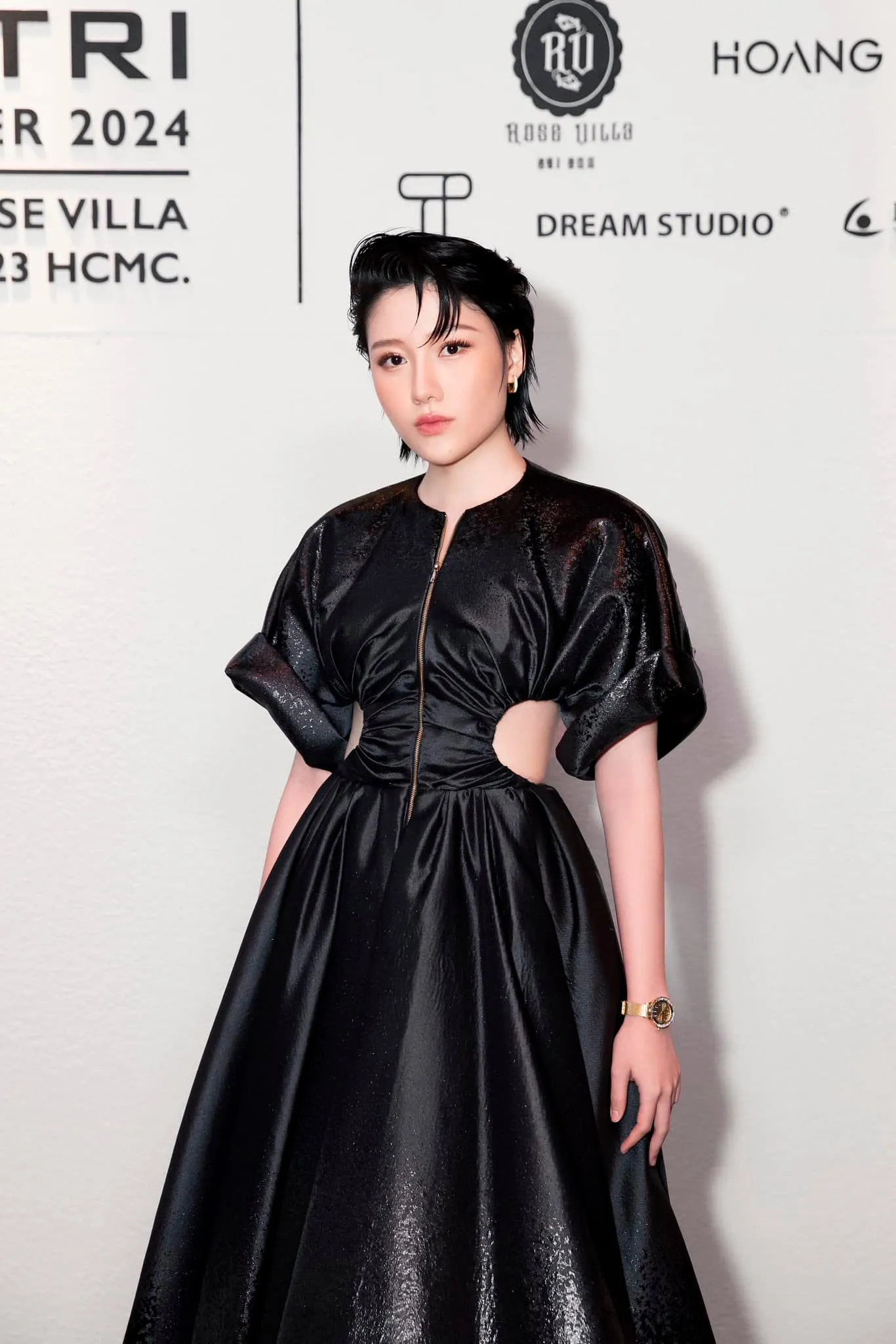 em-gai-tran-thanh-phim-mai-5