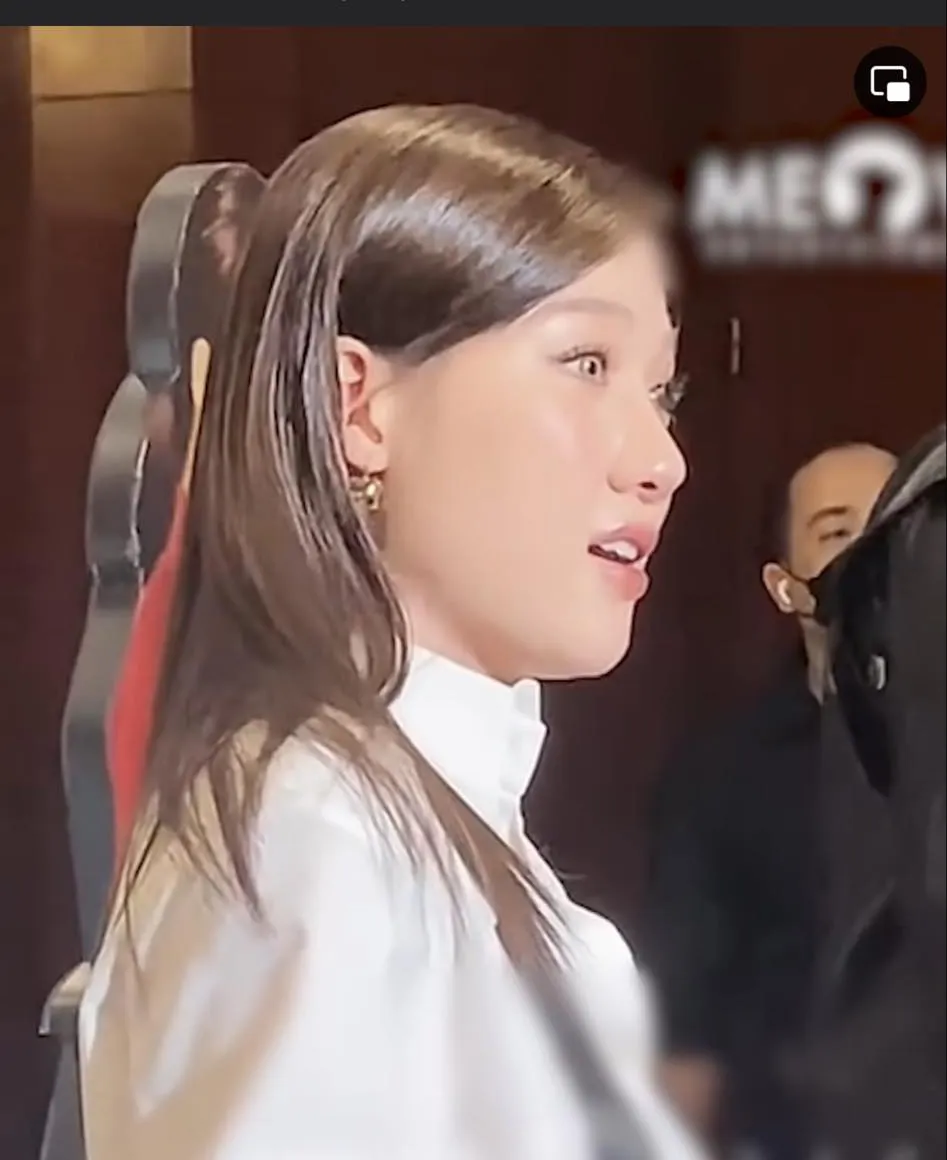 em-gai-tran-thanh-phim-mai-6