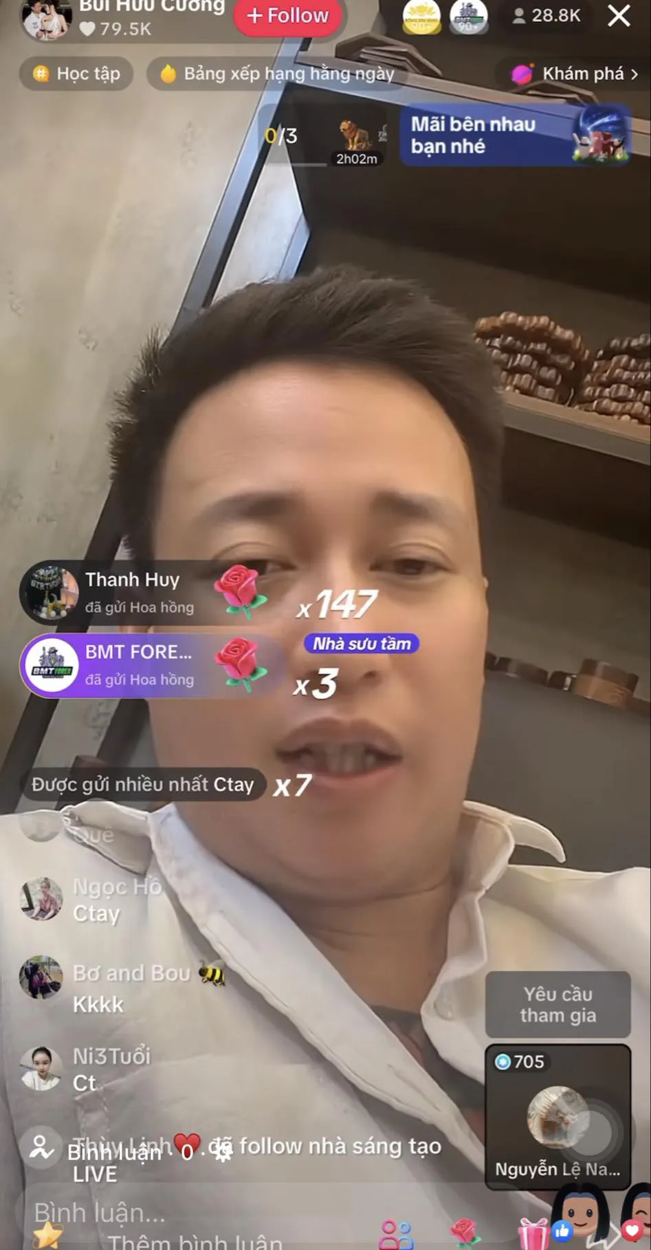 nam-em-boc-phot-ban-trai-4