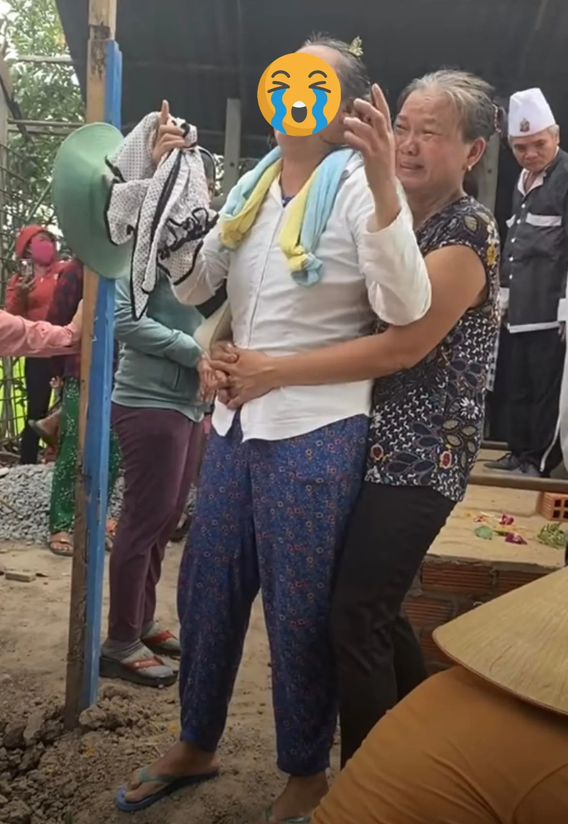 343977444_232746726020711_1288480553920536529_n