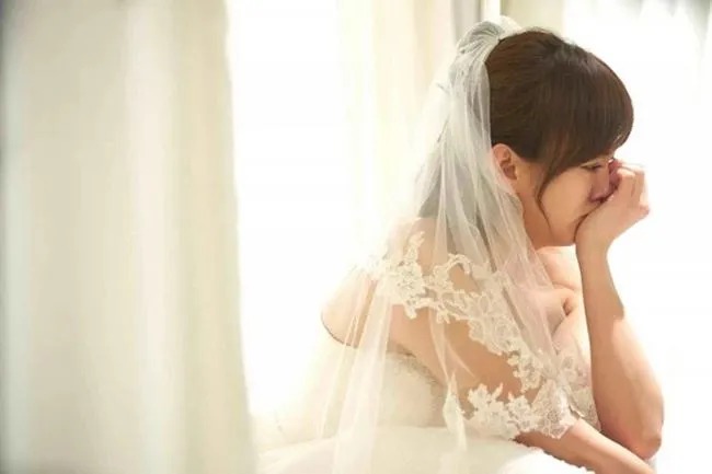 con-3-thang-nua-la-cuoi-co-gai-doi-huy-hon-ngay-khi-mo-may-tinh-ban-trai---1649213556-496-width650height433