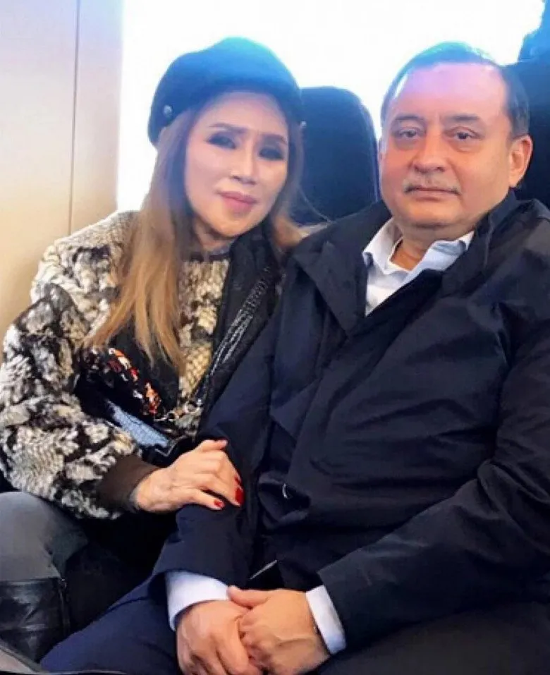 me-don-than-u60-van-khien-ty-phu-dubai-me-dam-tien-tieu-vat-hon-7-ty-thang-moi-ngay-chi-can-mac-dep--4412_1560067111-1684556941-805-width780height957