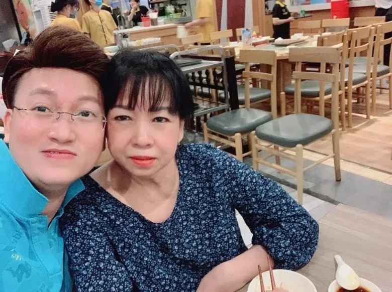 co-be-lop-8-duoi-theo-sy-luan-gio-la-vo-anh (4)