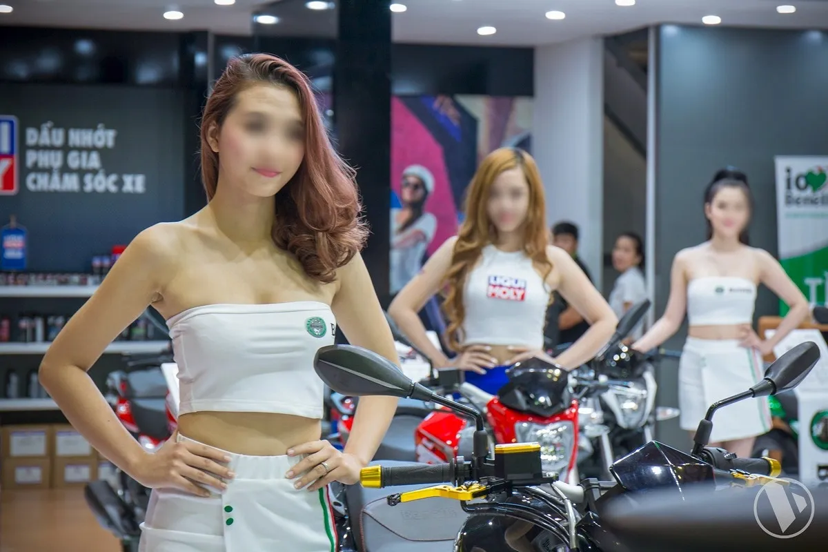 co-gai-di-lam-giup-viec-bi-hoi-sao-khong-lam-sugar-baby (2)