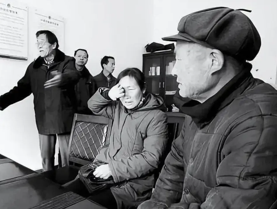 hoc-ba-thi-duoi-trung-binh-va-cau-chuyen-xuc-dong (2)