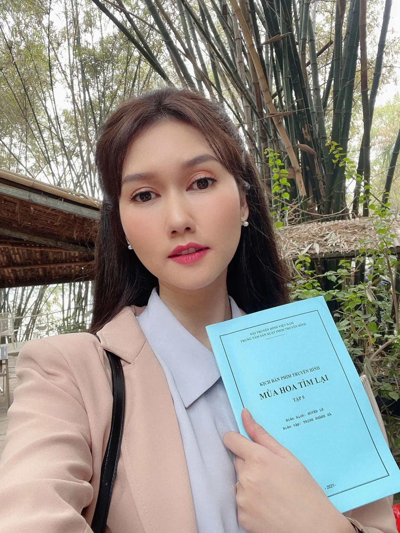 huong-giang-dap-tra-khi-bi-nhac-den-dinh-tu (3)