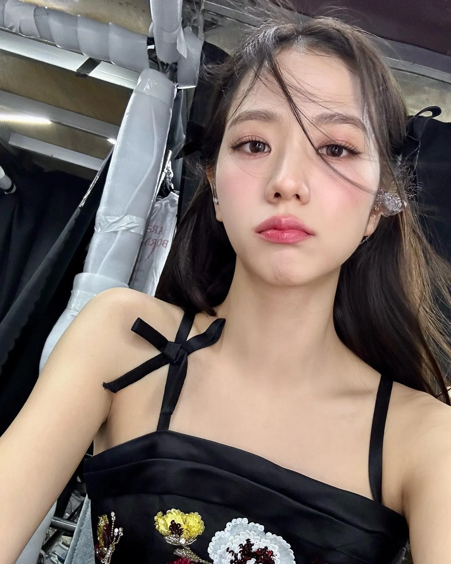 ngh0van-jisoo-va-jung-hae-in-hen-ho (3)