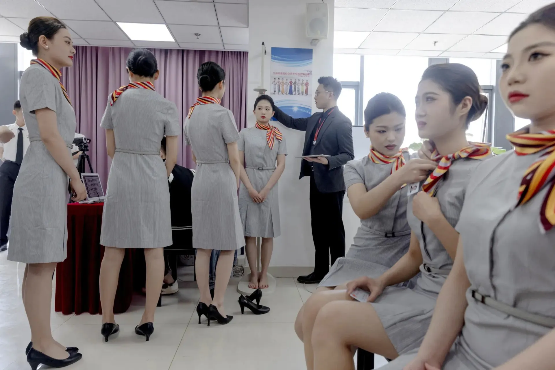 6-dieu-can-thiet-de-lam-tiep-vien-hang-khong (2)