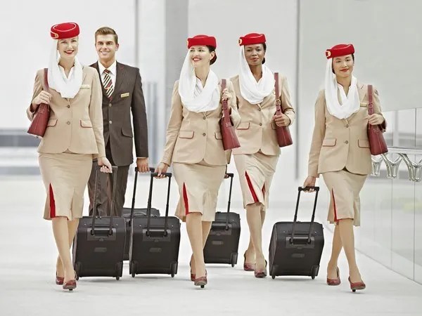 6-dieu-can-thiet-de-lam-tiep-vien-hang-khong (7)