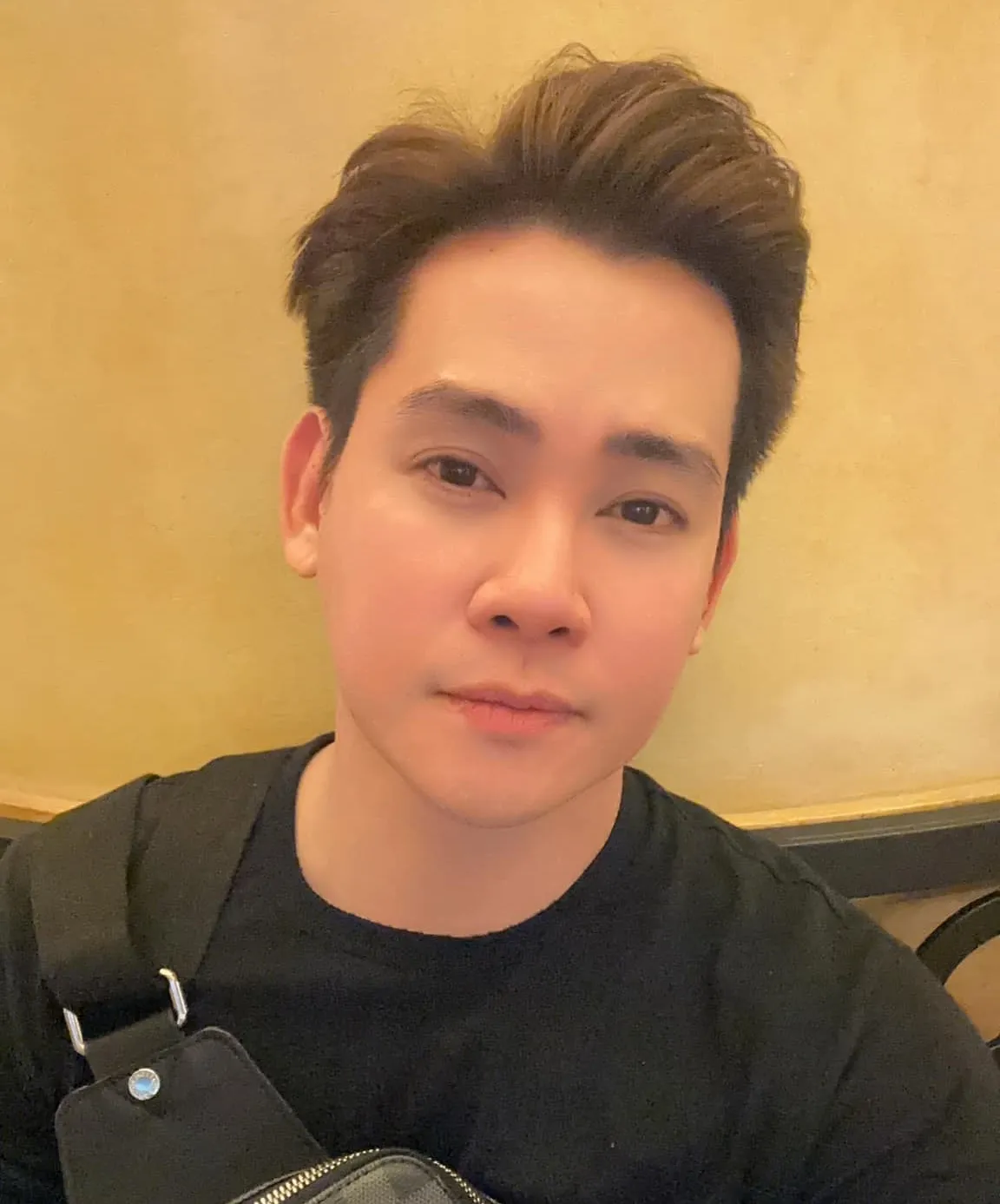 phung-ngoc-huy-noi-lo-hi-don-lavie-sang-my (6)