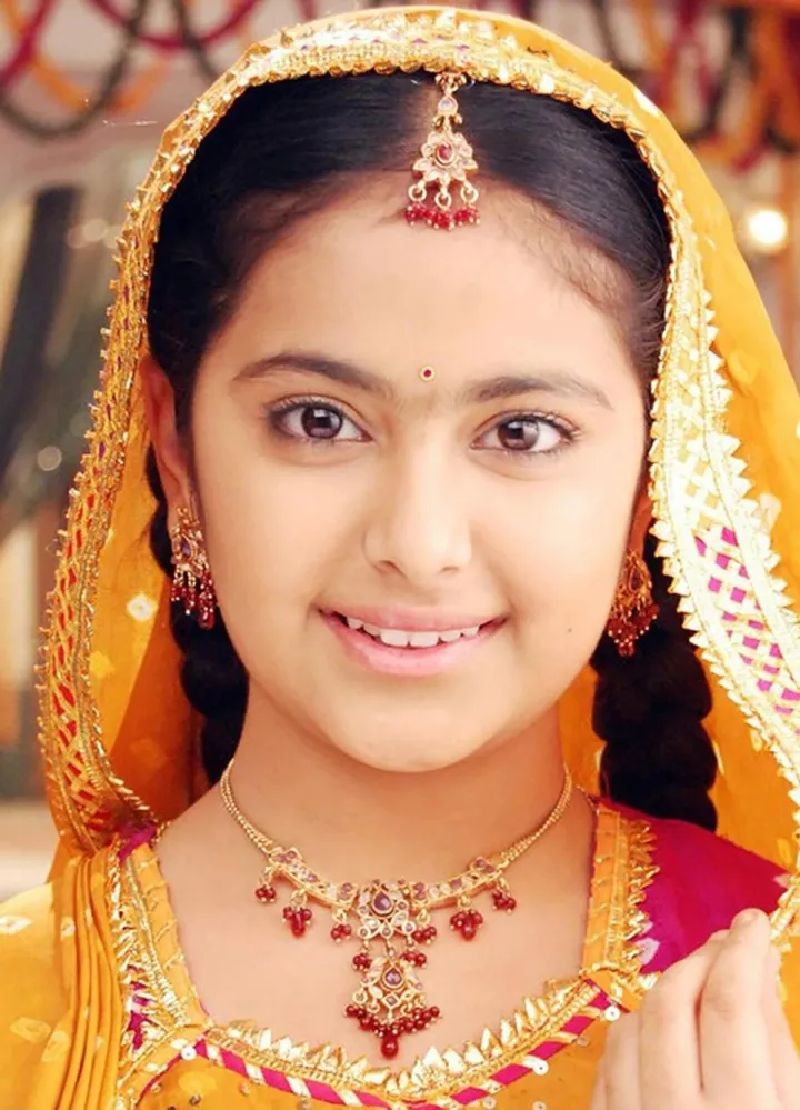 co-dau-8-tuoi-khoe-anh-tai-viet-nam (4)