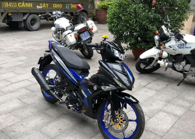 so-phan-xe-chua-sang-ten-doi-chu (2)