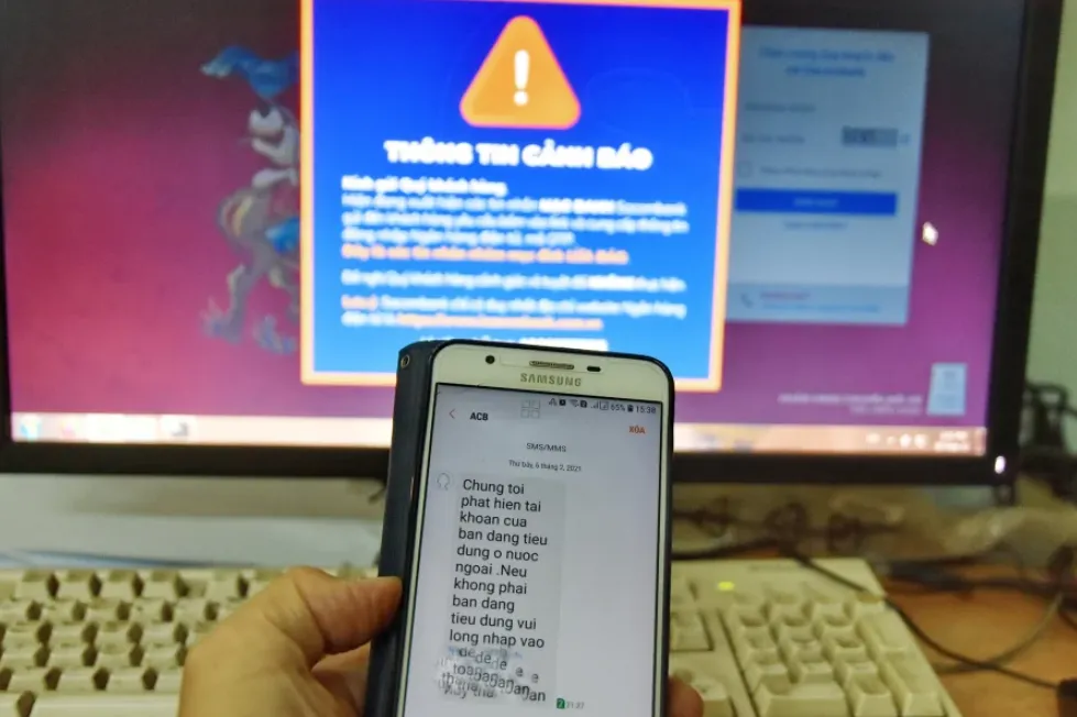 phan-biet-tai-khoan-ngan-hang-lua-dao (1)