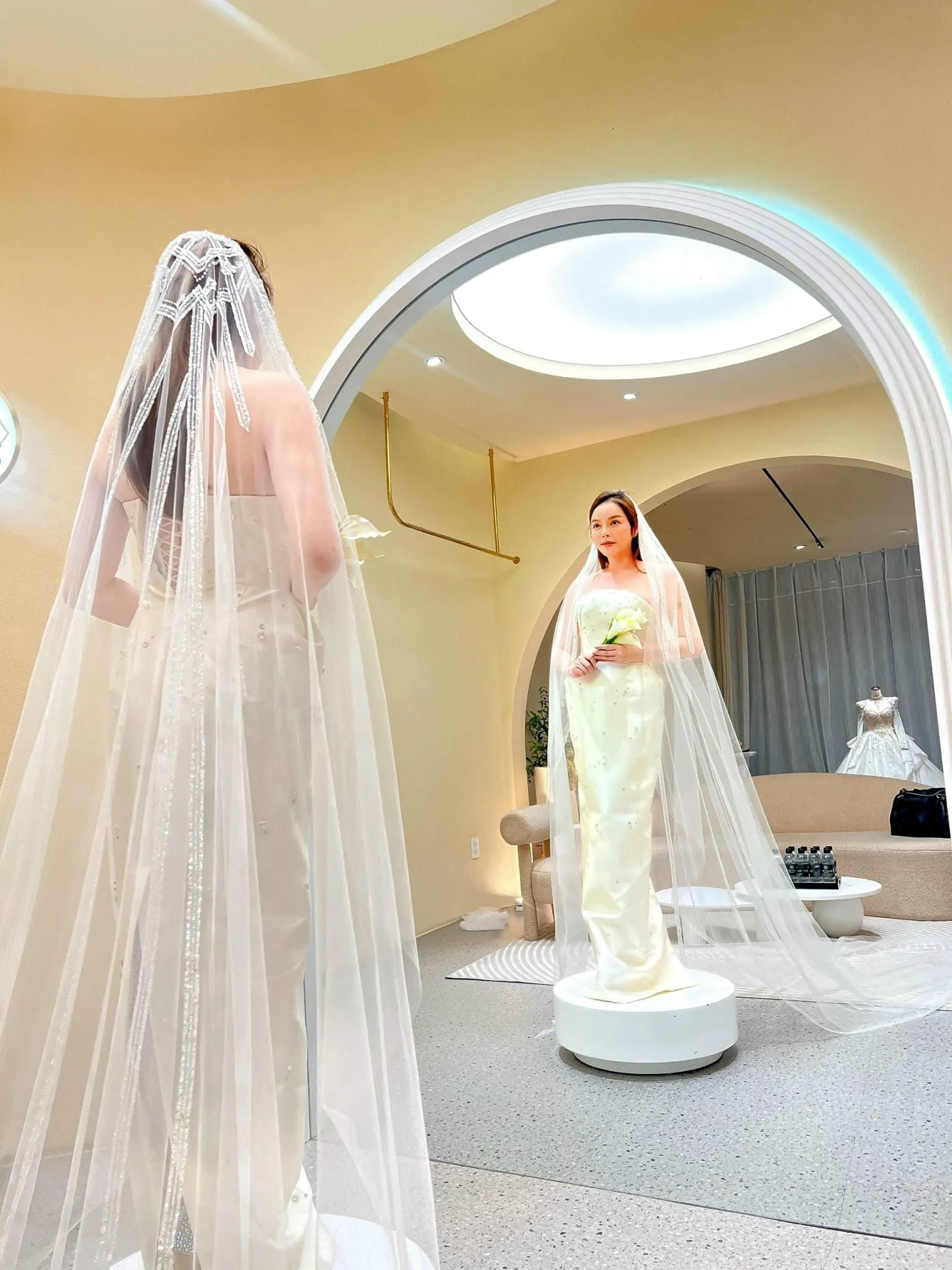 Ly-nha-ky-thu-vay-cuoi (6)